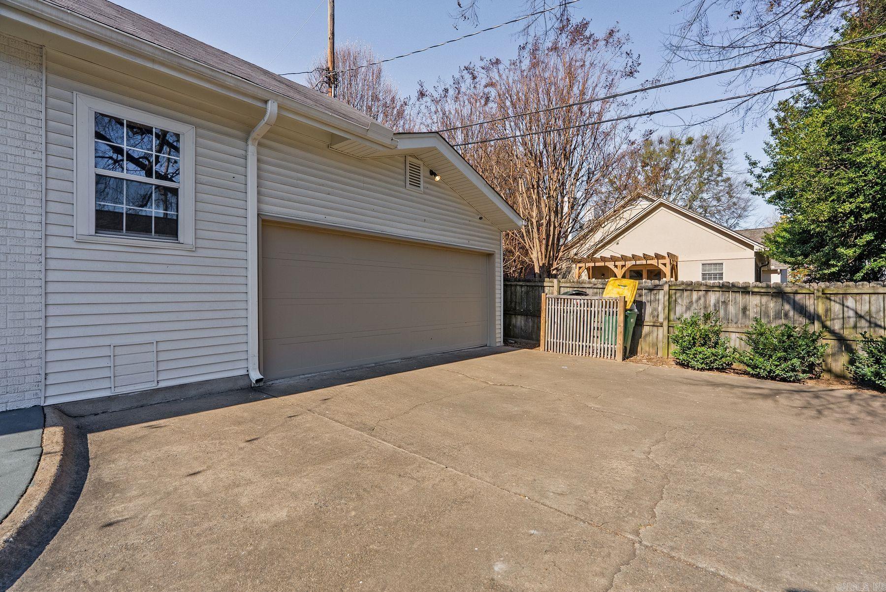 5416 Country Club Blvd Boulevard