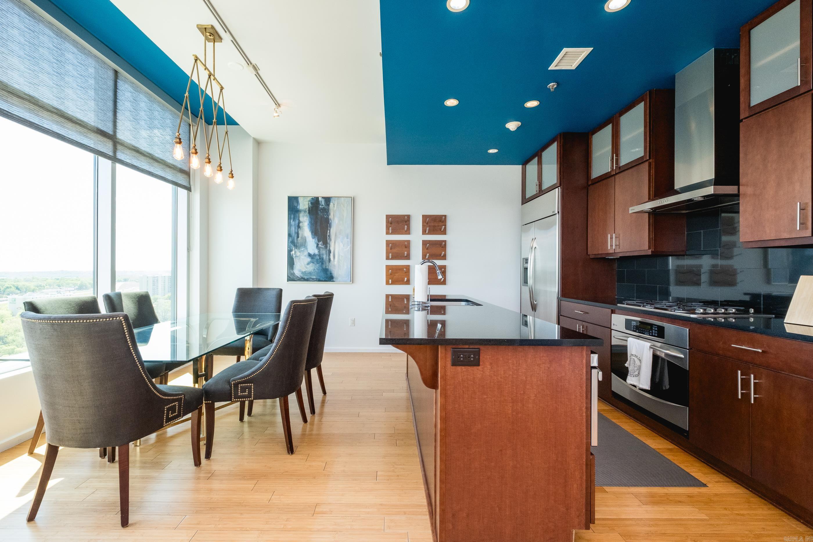 315 Rock Street Unit: 1606