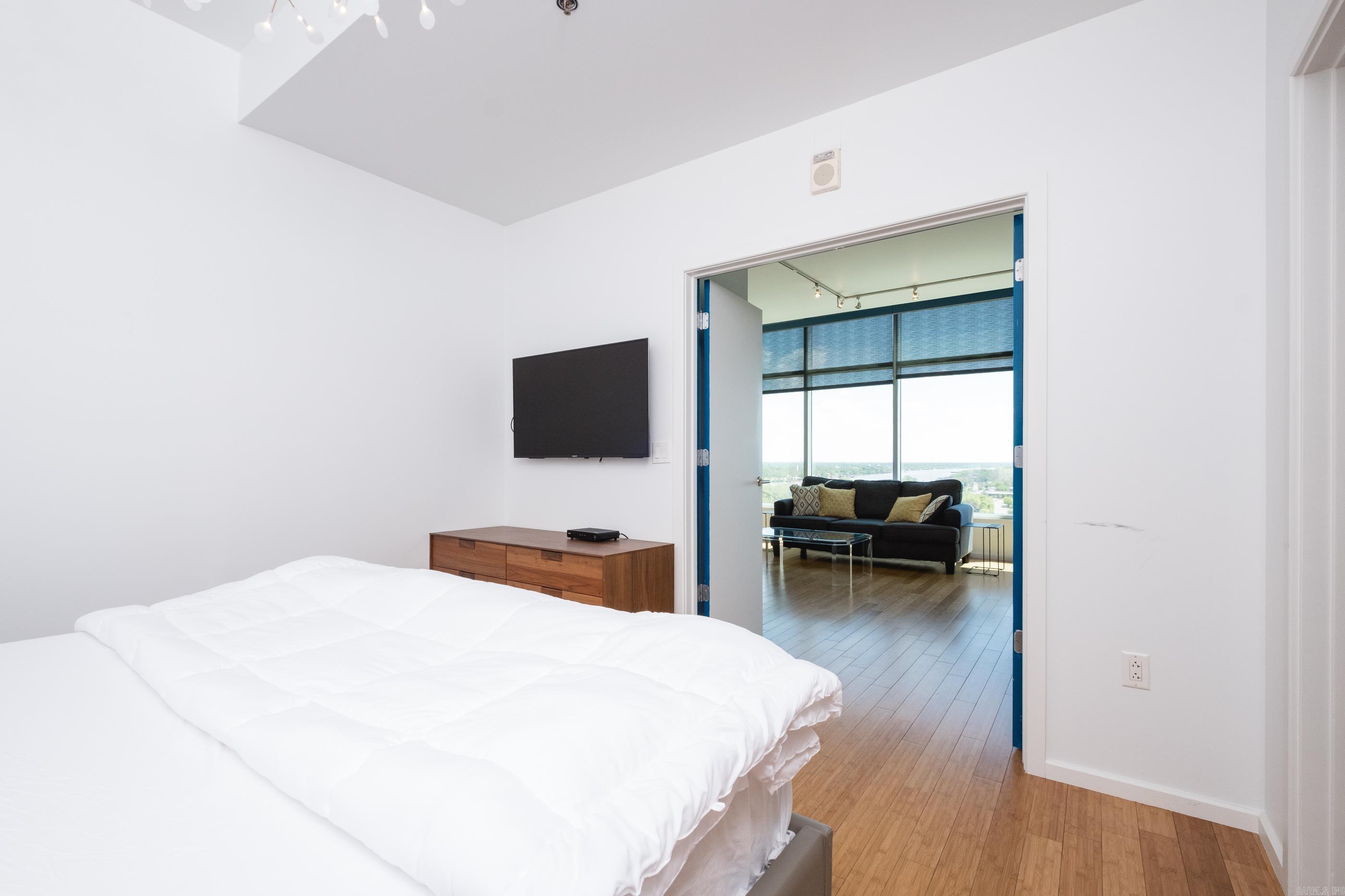 315 Rock Street Unit: 1606