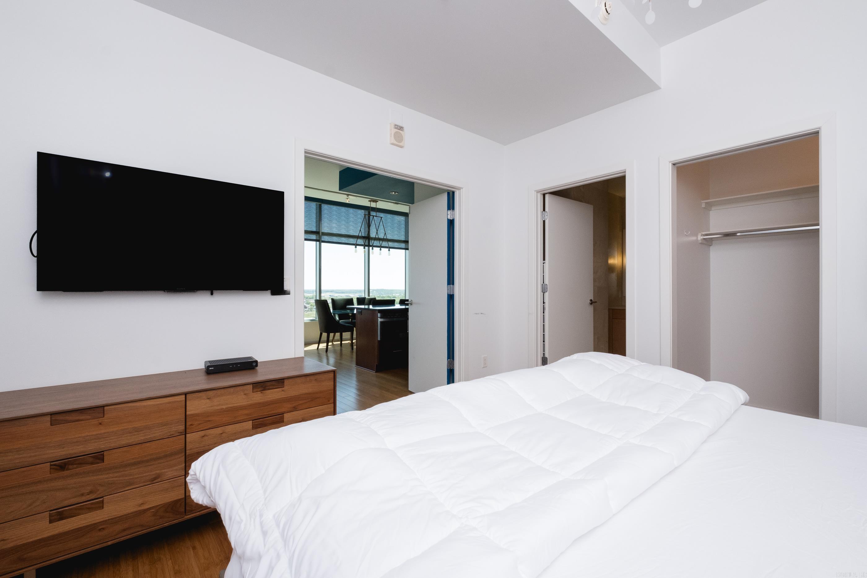 315 Rock Street Unit: 1606