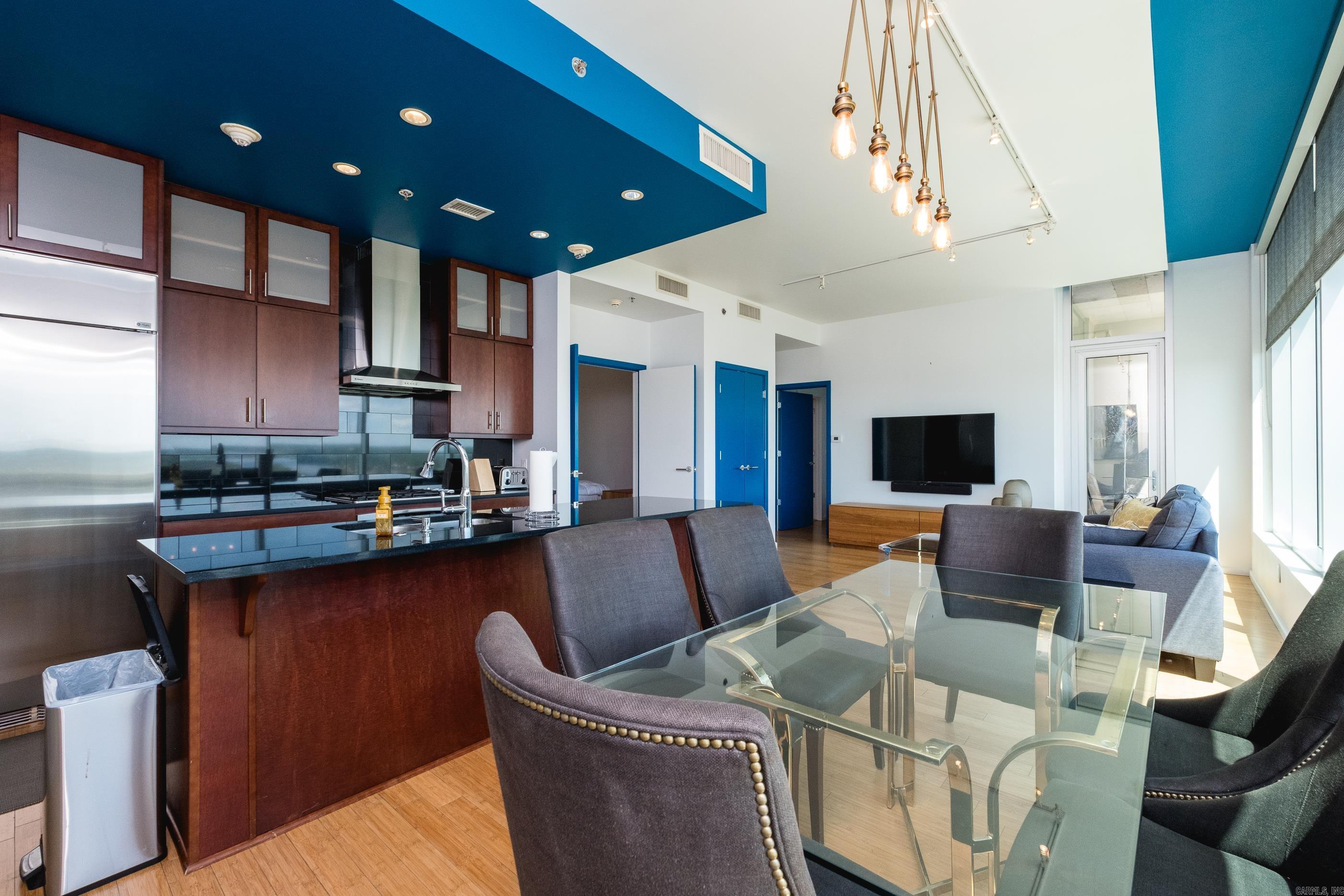 315 Rock Street Unit: 1606