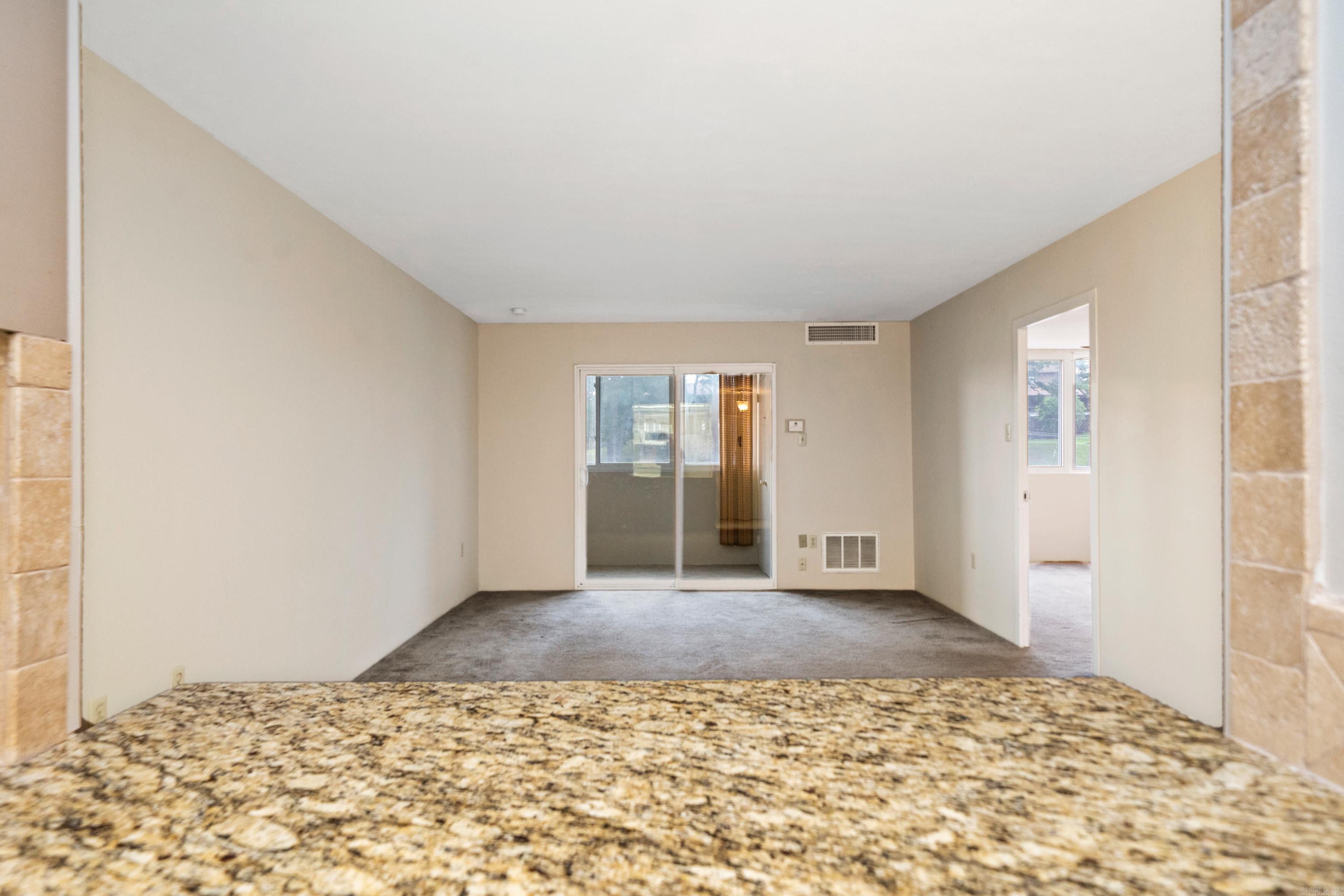 740 Weston Rd Unit: 205