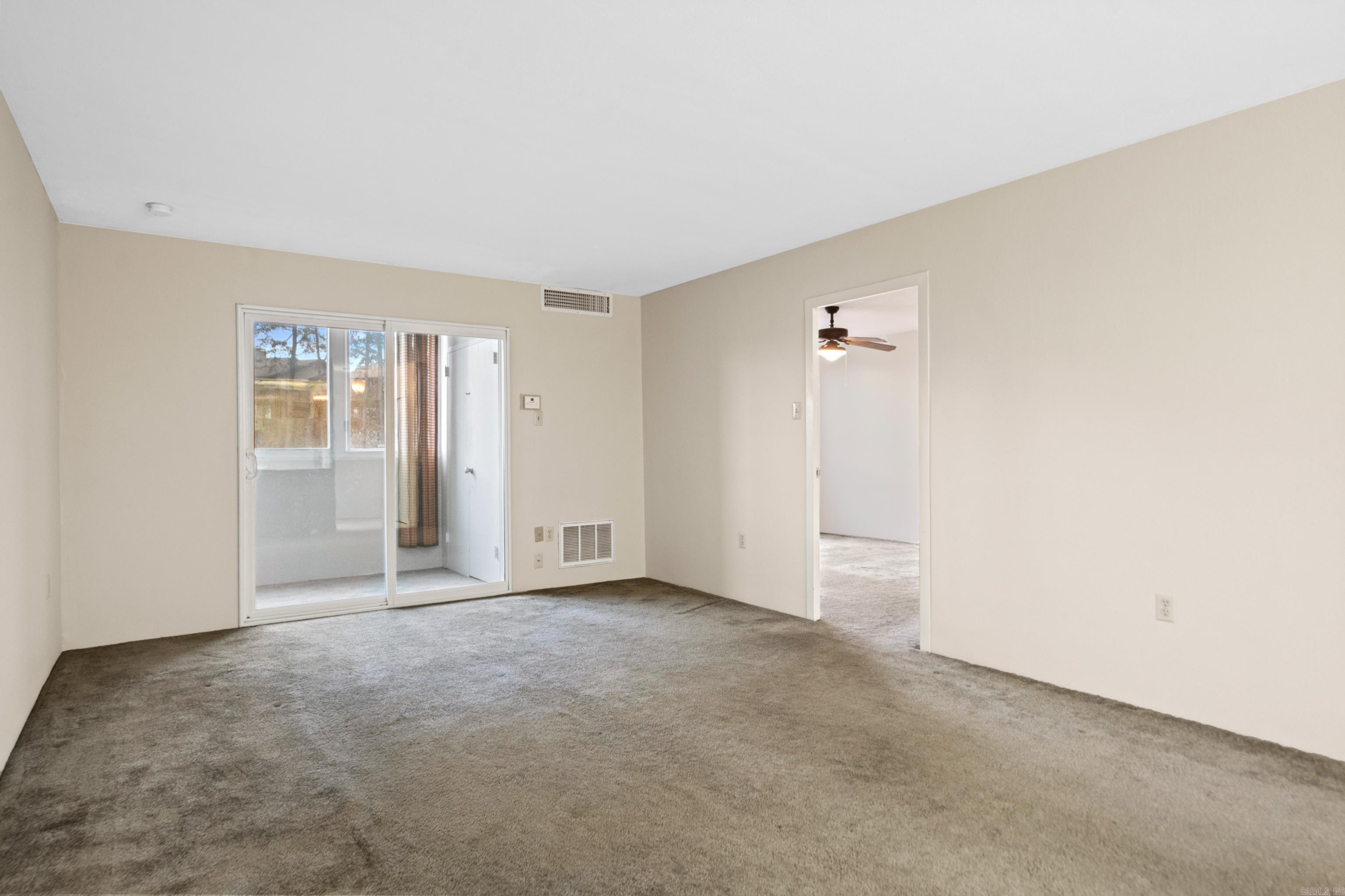 740 Weston Rd Unit: 205