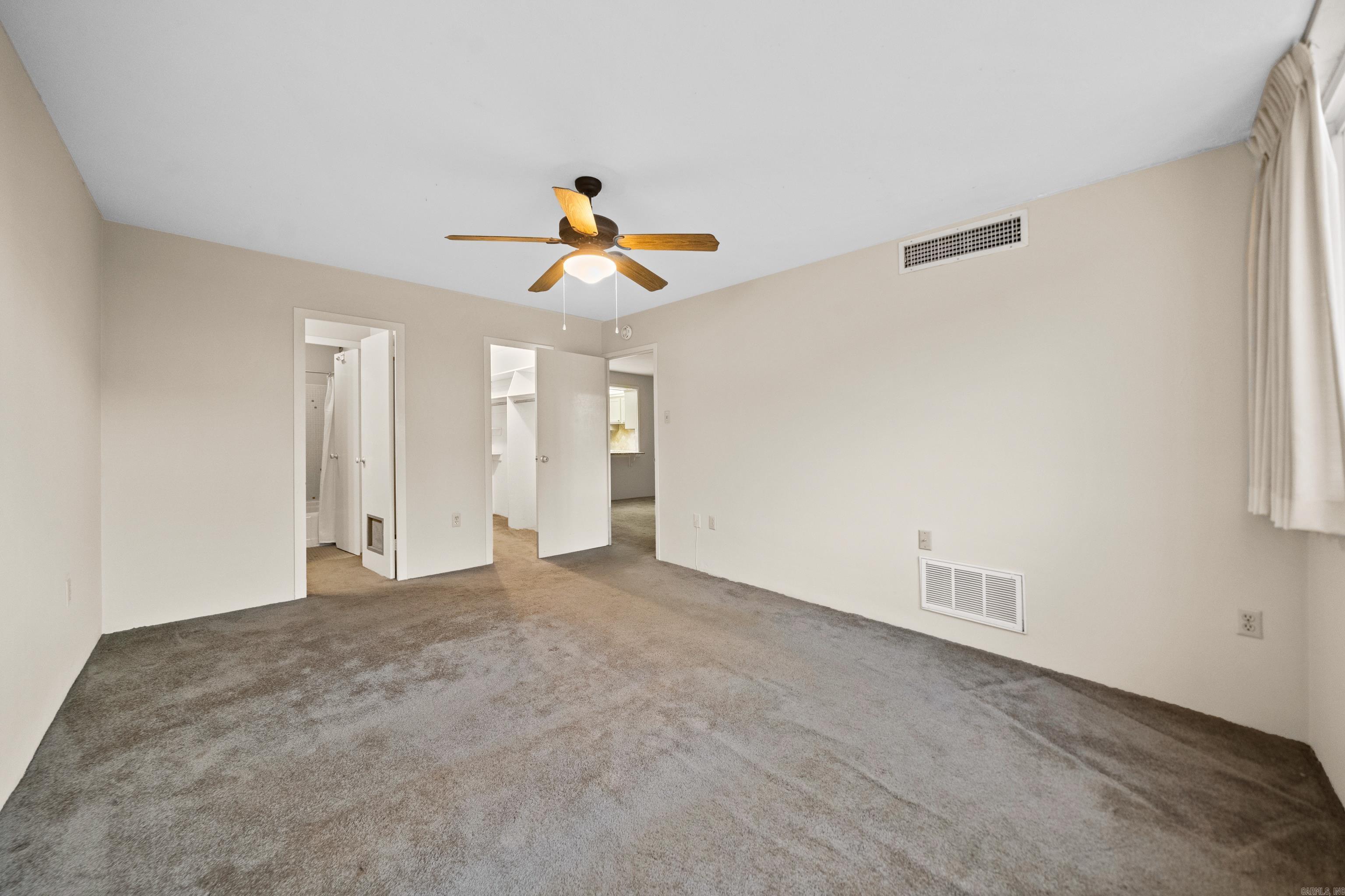 740 Weston Rd Unit: 205