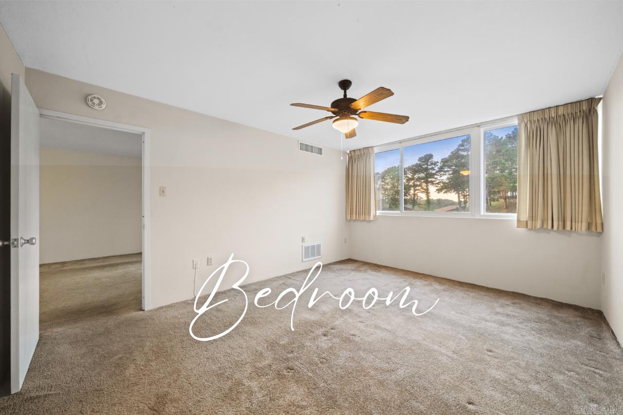 740 Weston Rd Unit: 205