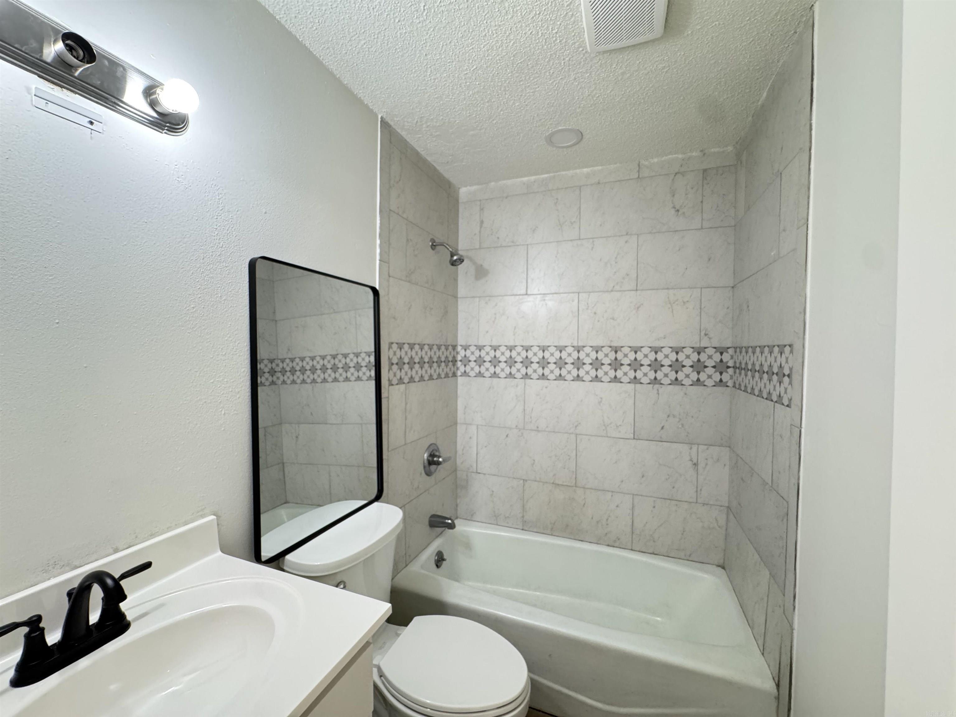 1305 Ray Road