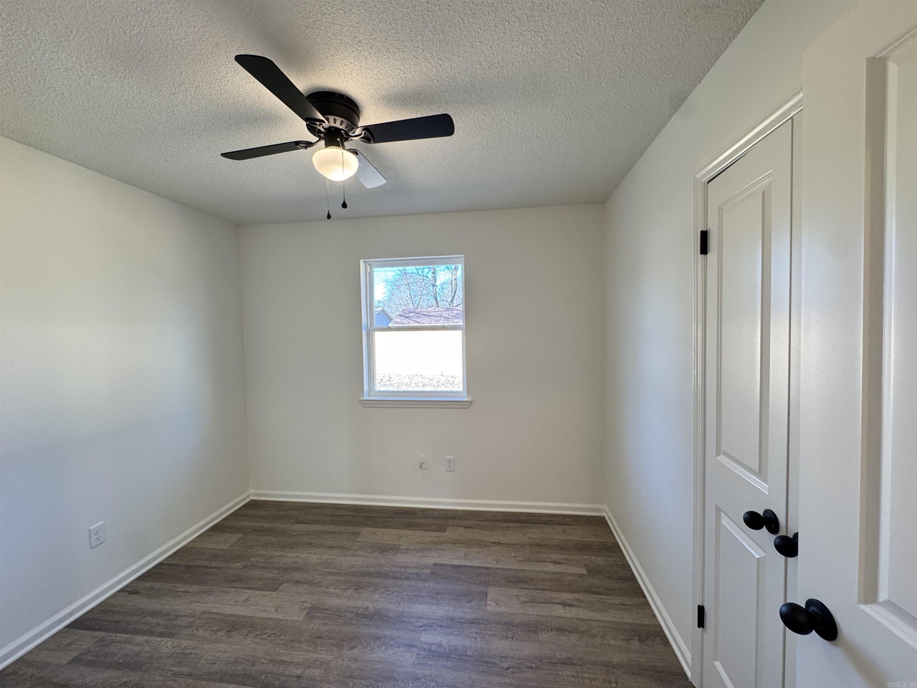 1305 Ray Road