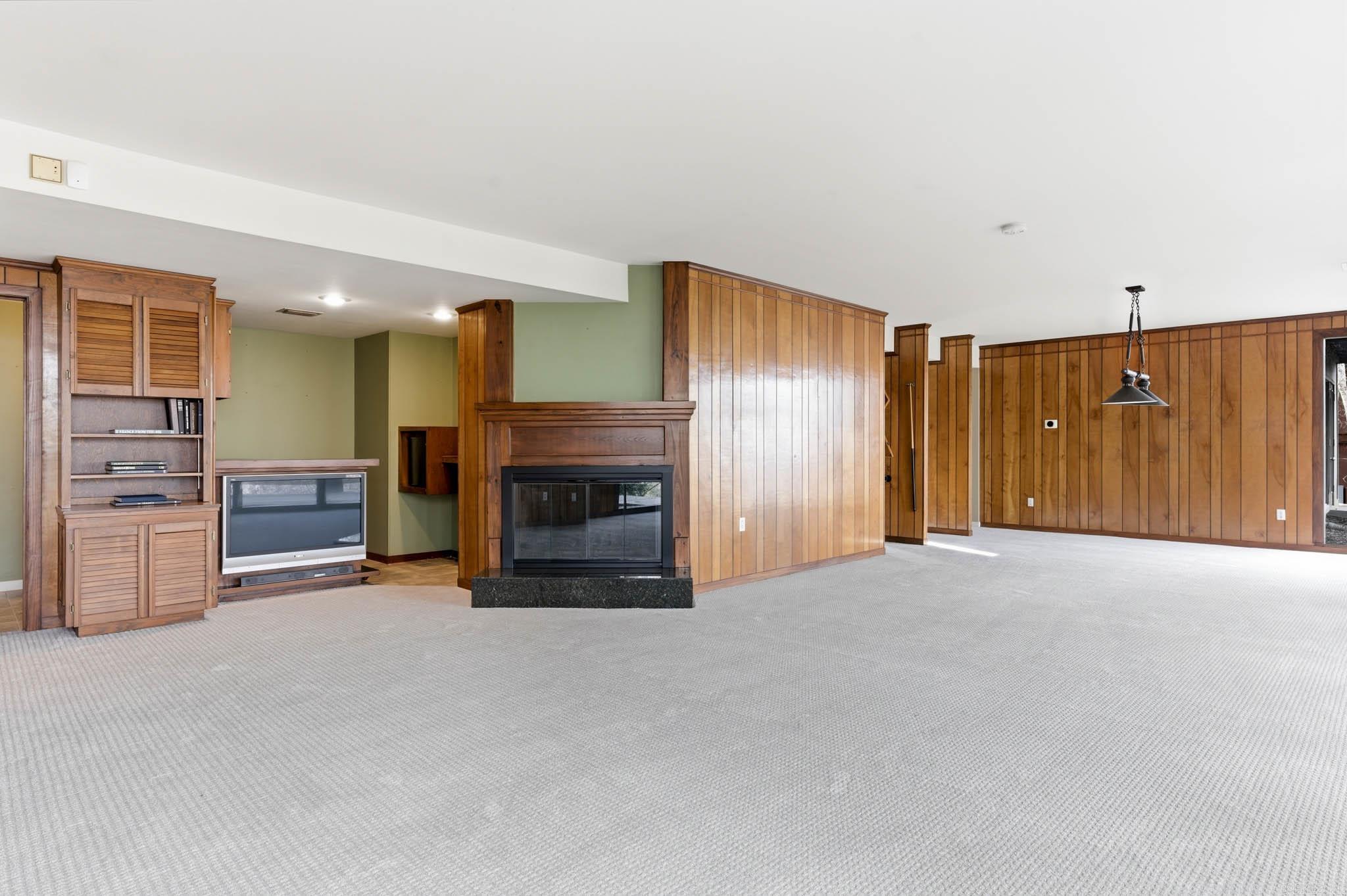 9 Timberlake Drive