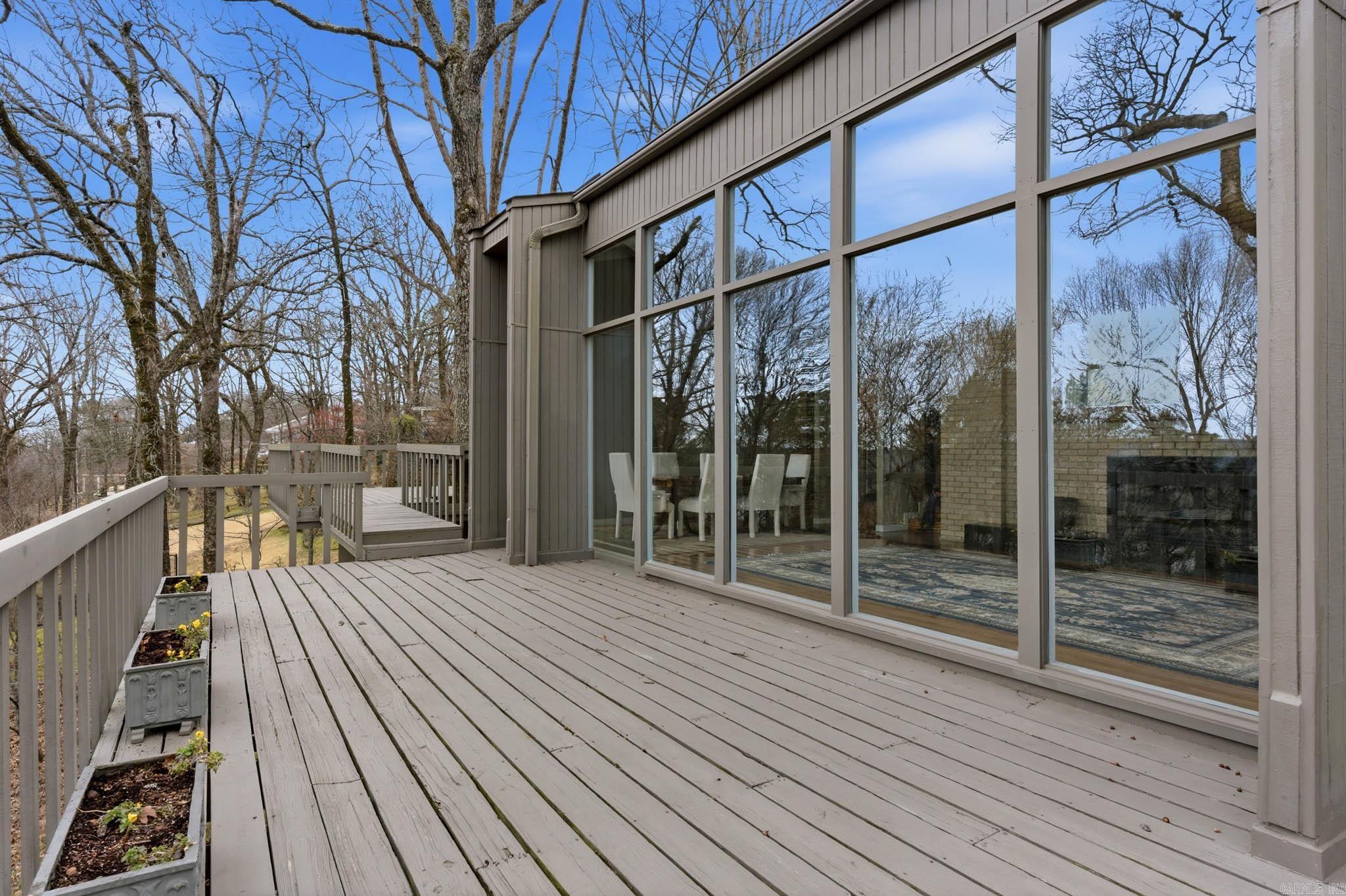 9 Timberlake Drive