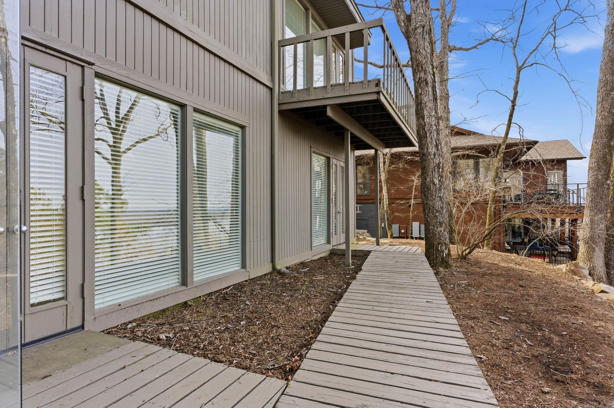 9 Timberlake Drive
