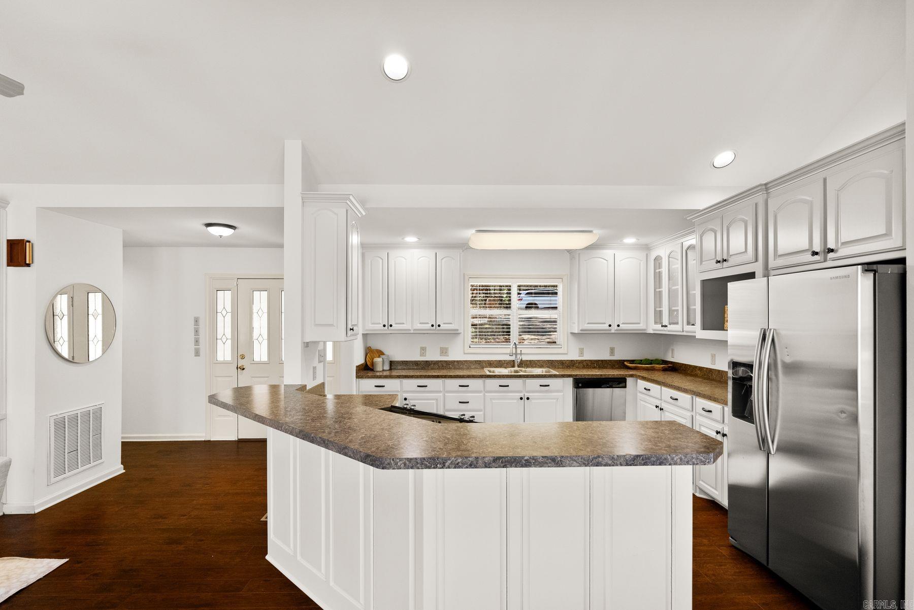 10700 Bainbridge Dr Drive