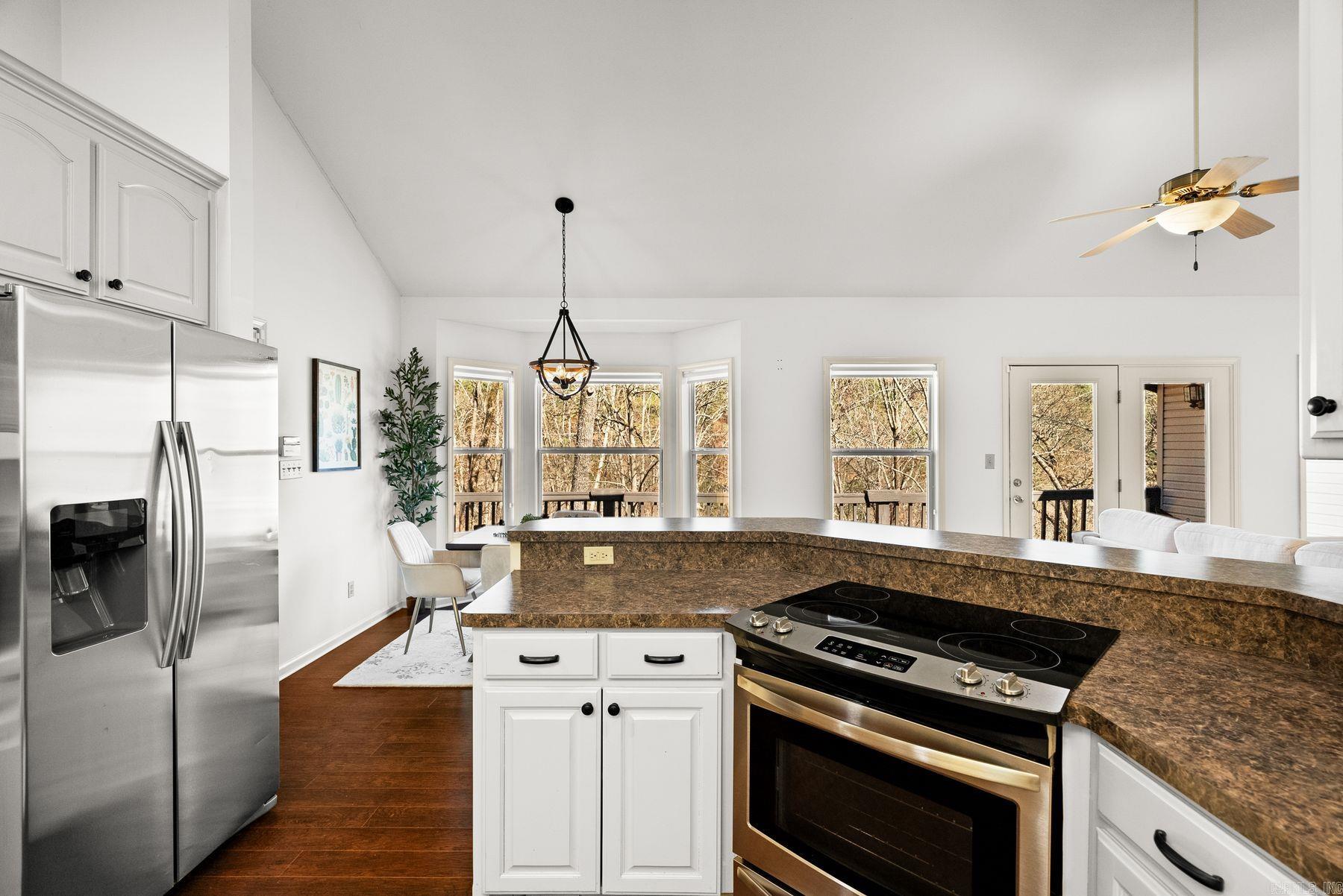 10700 Bainbridge Dr Drive