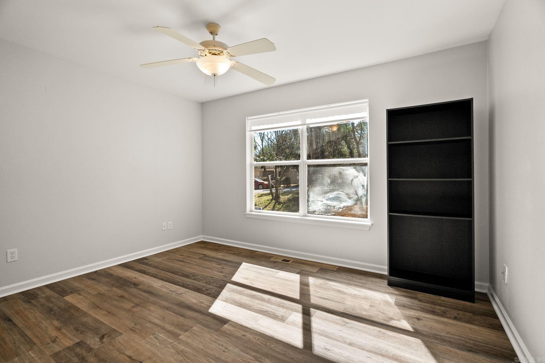 10700 Bainbridge Dr Drive