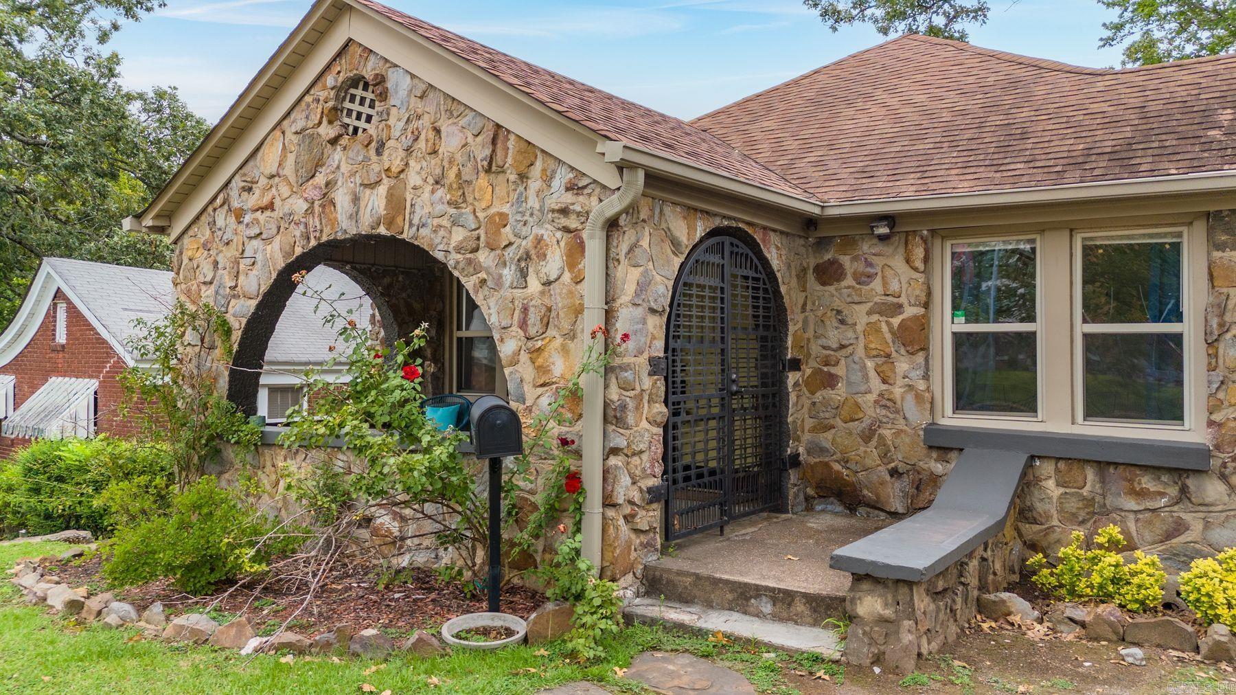 317 S UAMS Boulevard