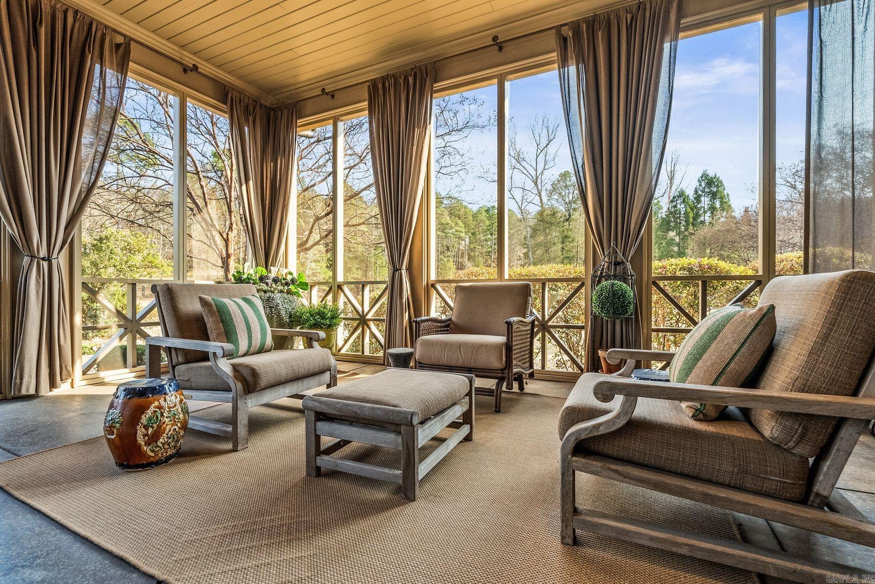 19 Spring Valley Lane