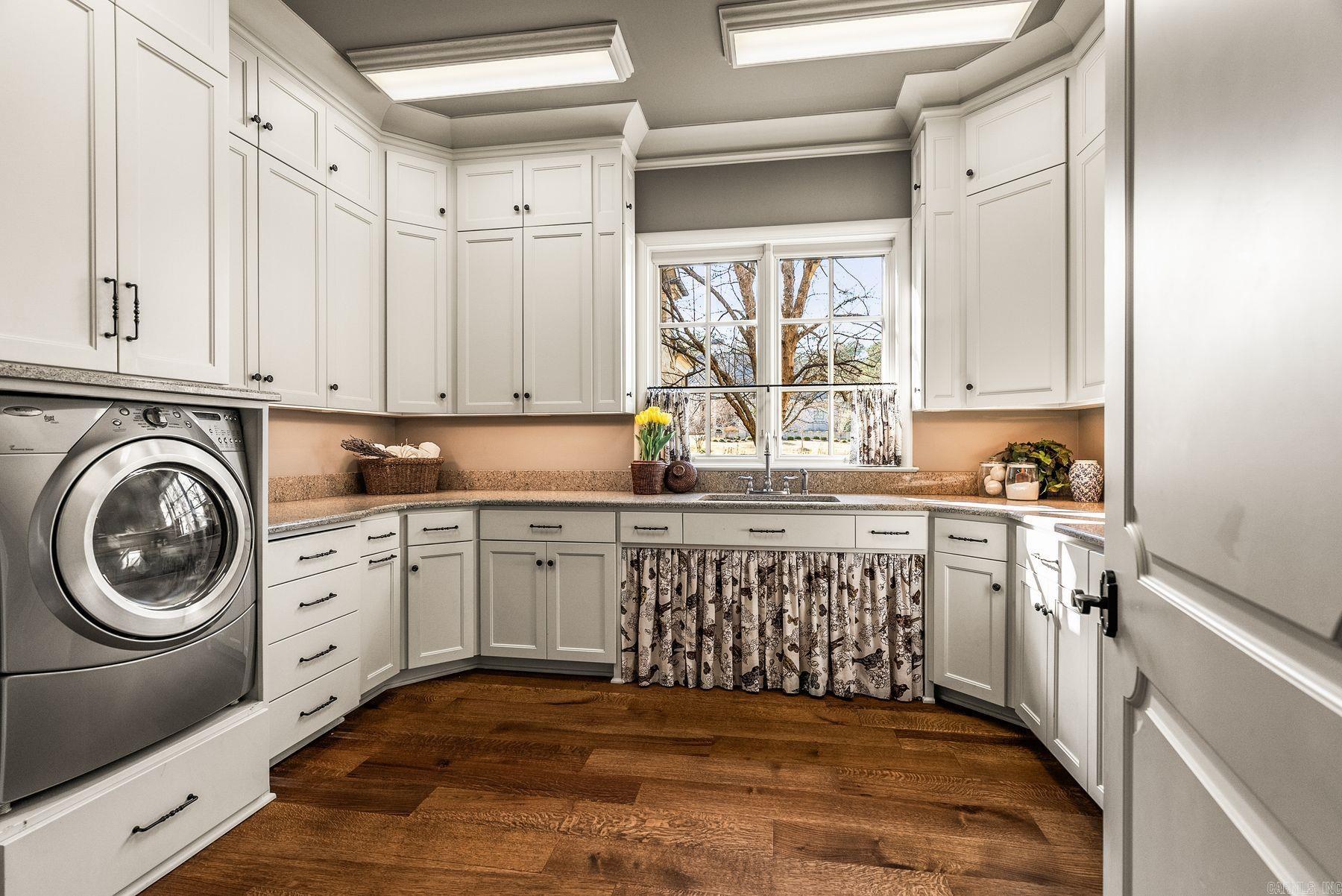 19 Spring Valley Lane