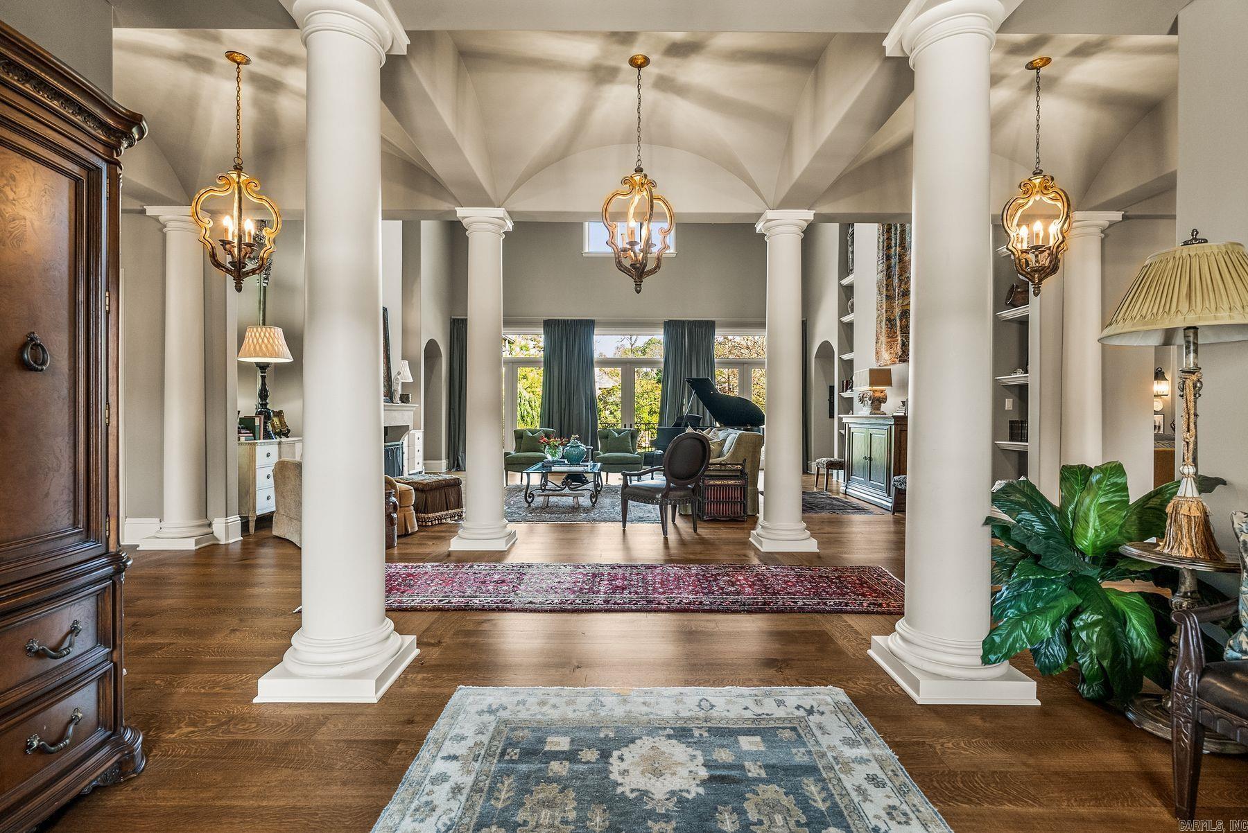 19 Spring Valley Lane