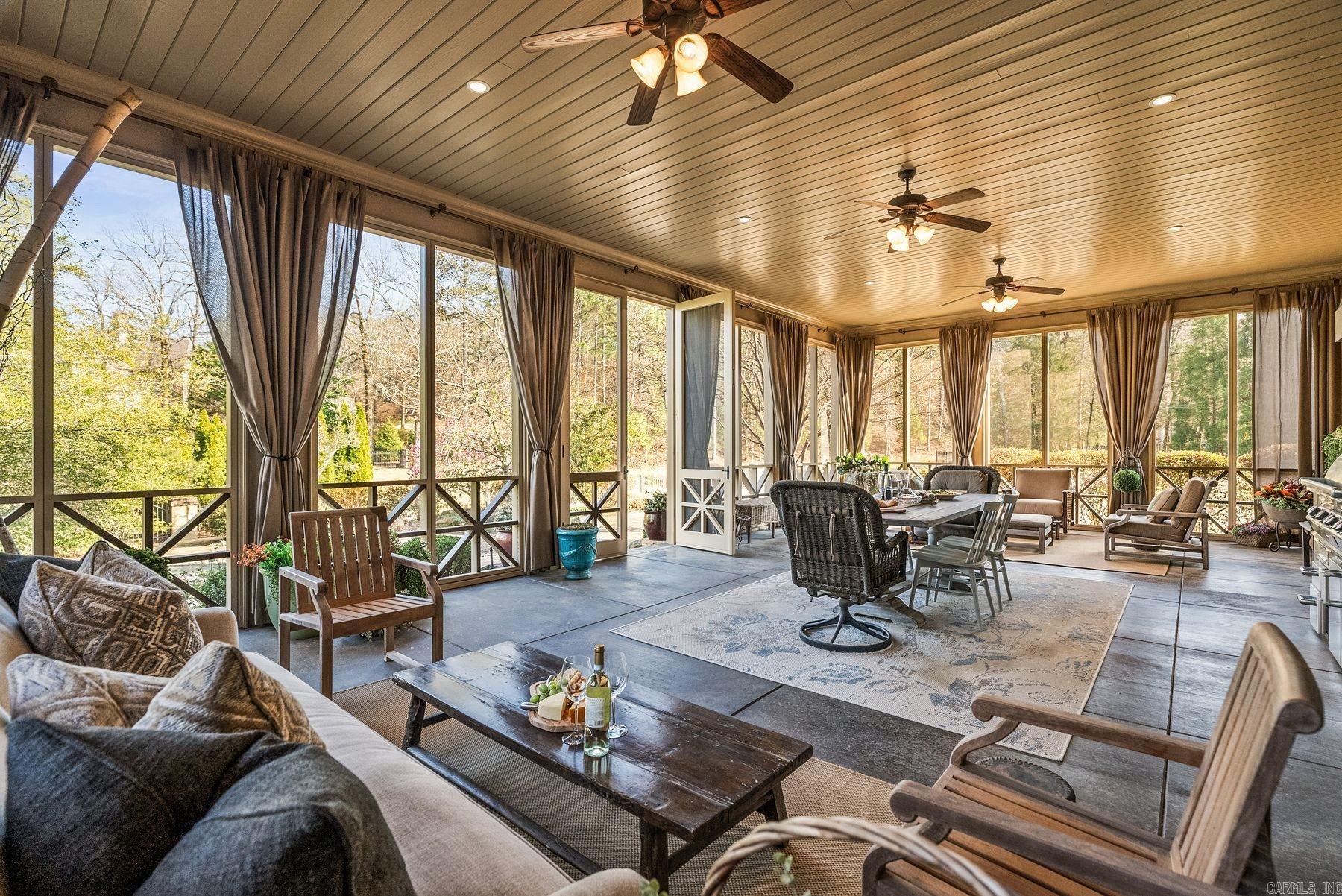 19 Spring Valley Lane