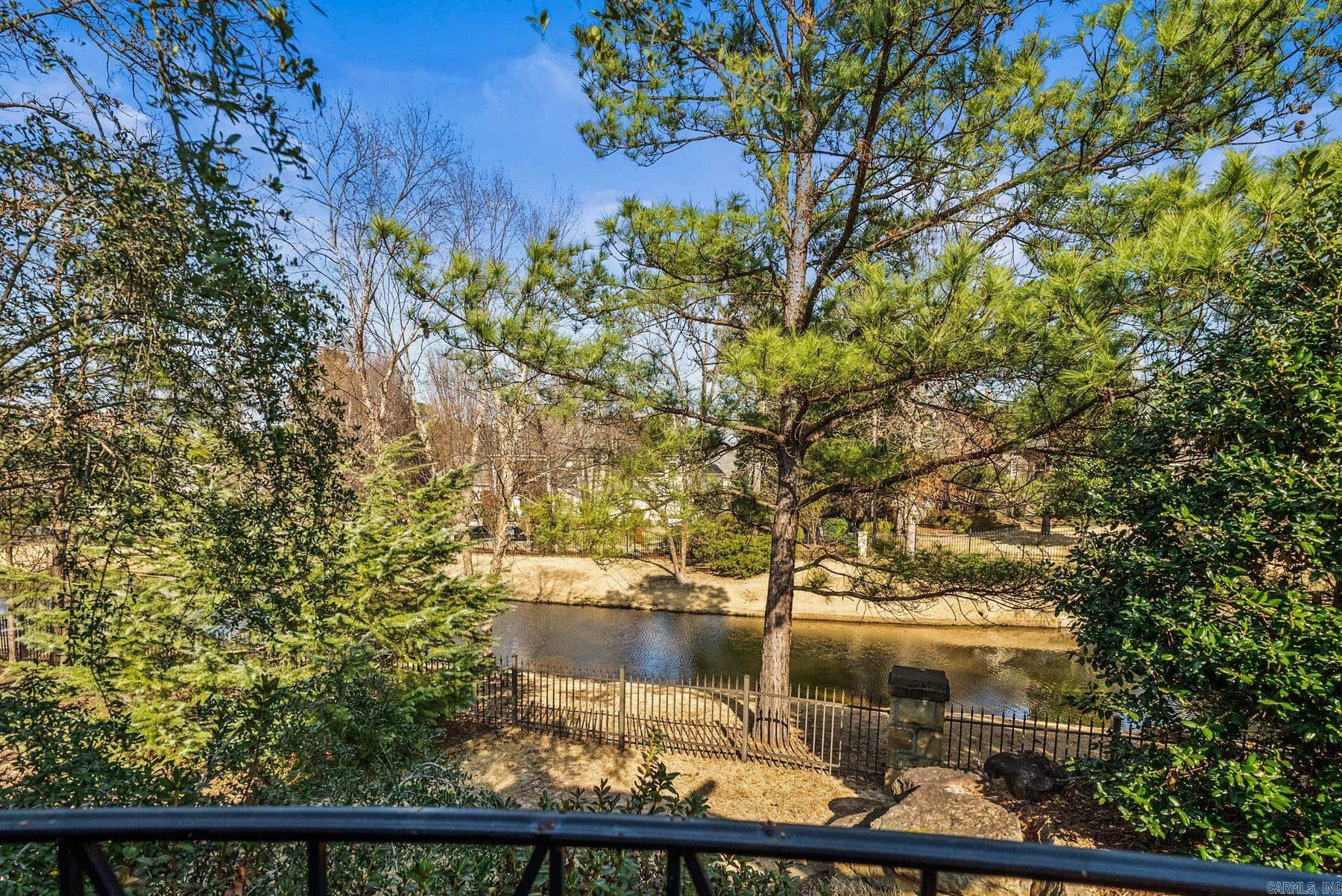 19 Spring Valley Lane