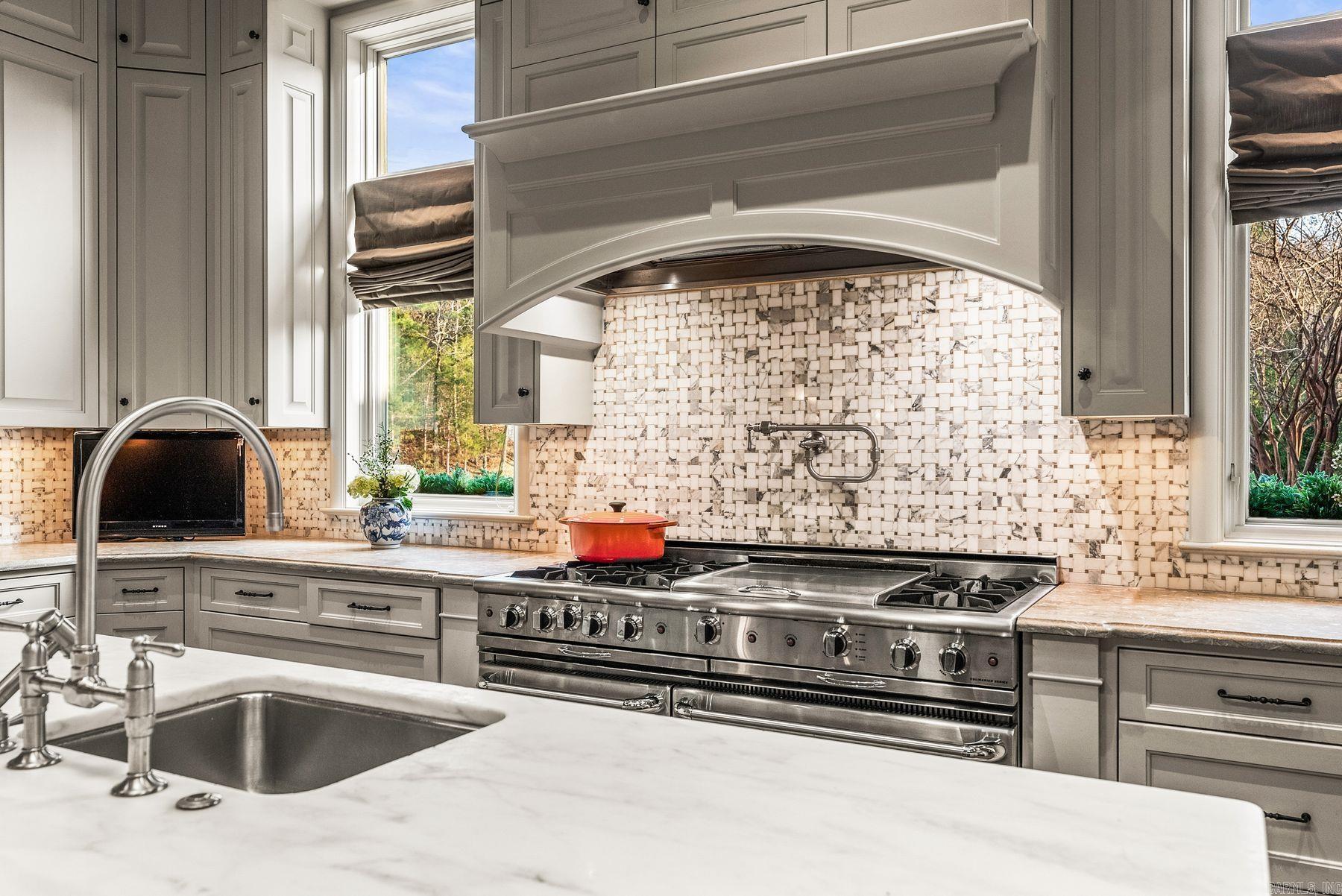 19 Spring Valley Lane