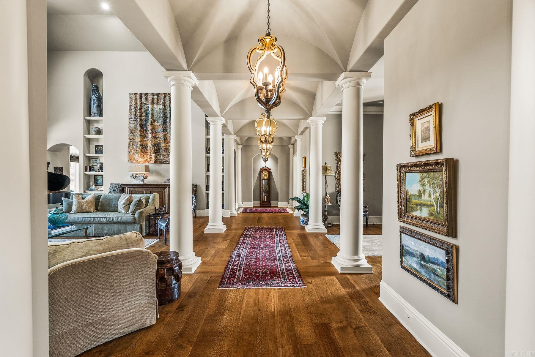 19 Spring Valley Lane