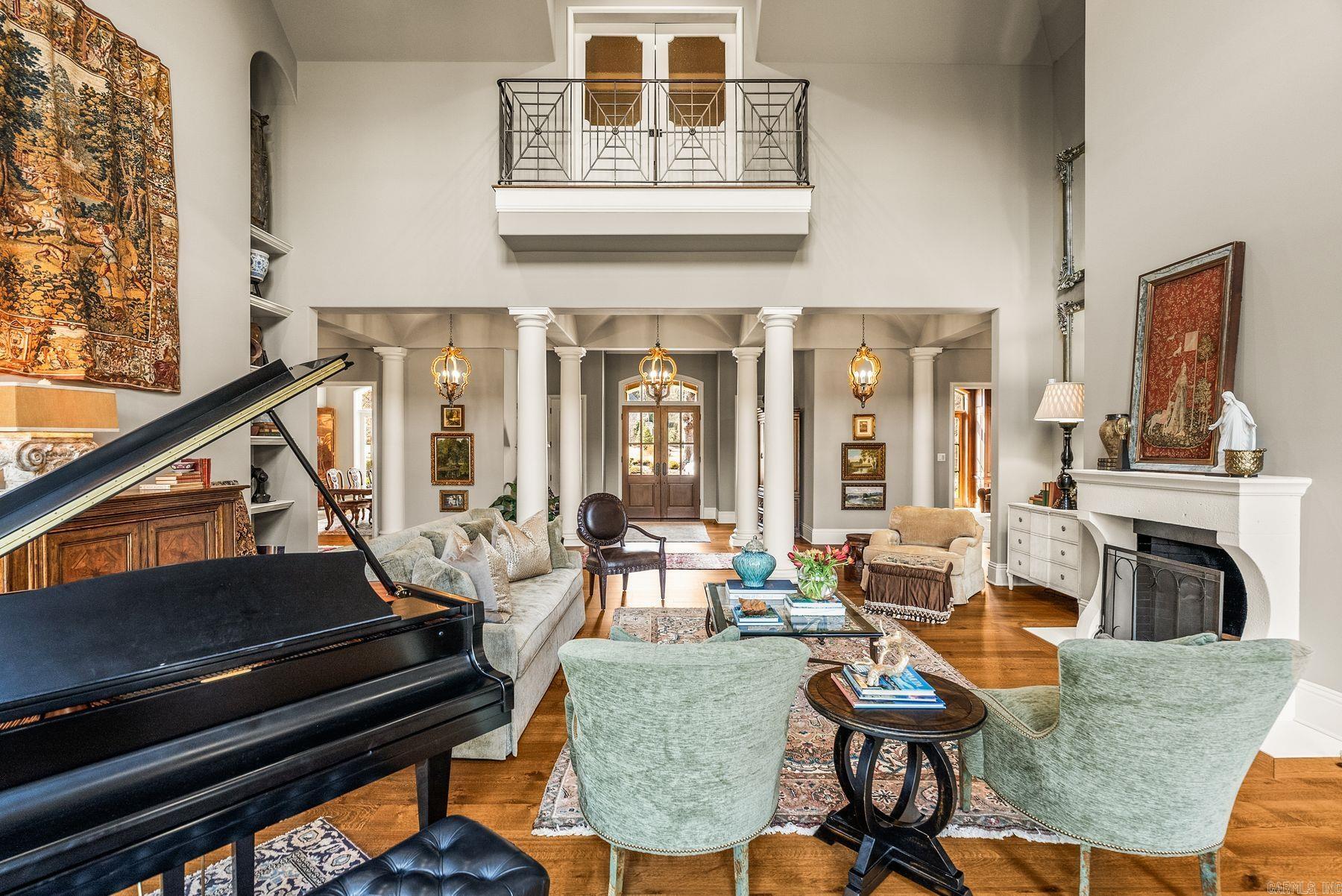 19 Spring Valley Lane