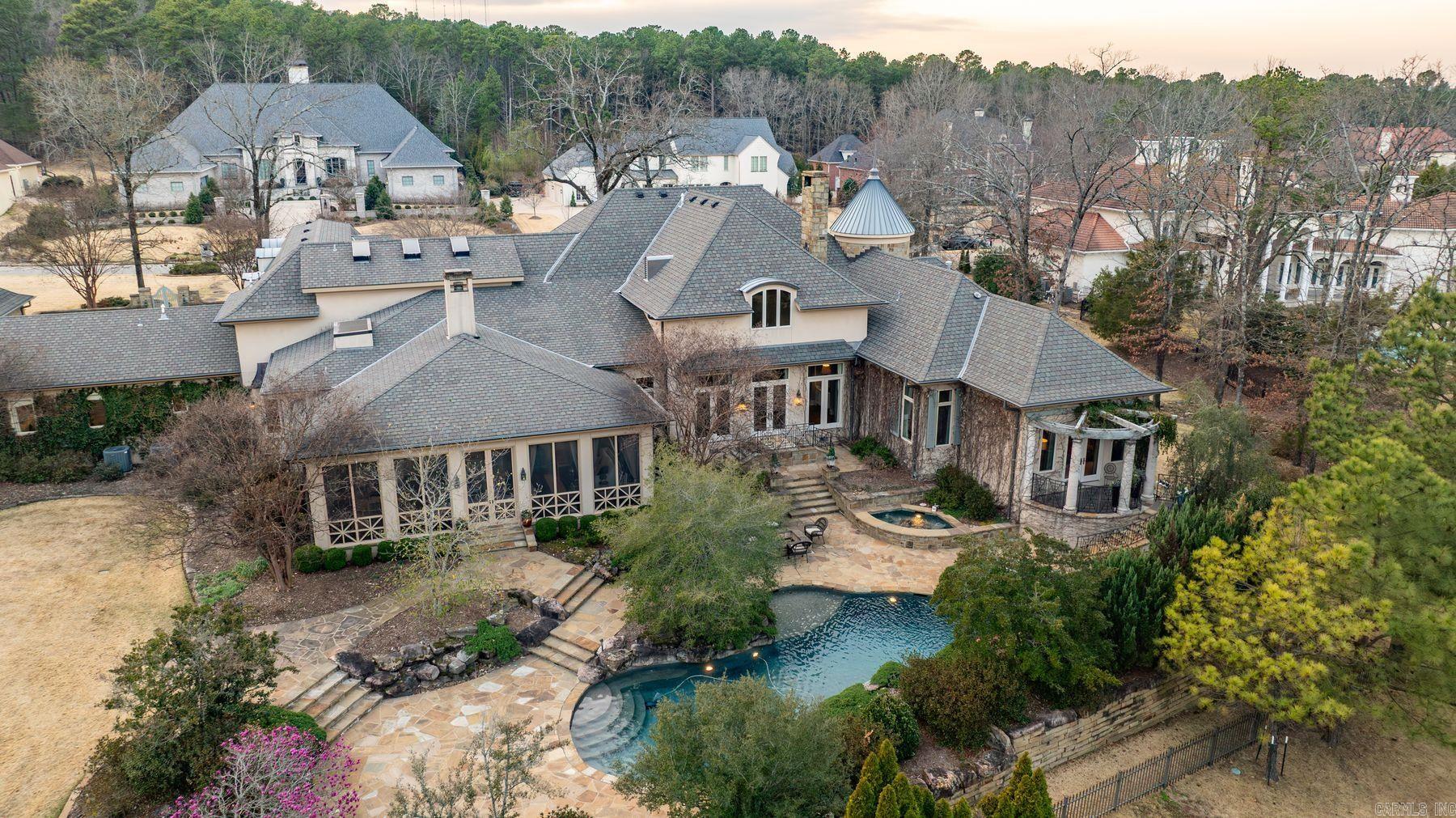 19 Spring Valley Lane