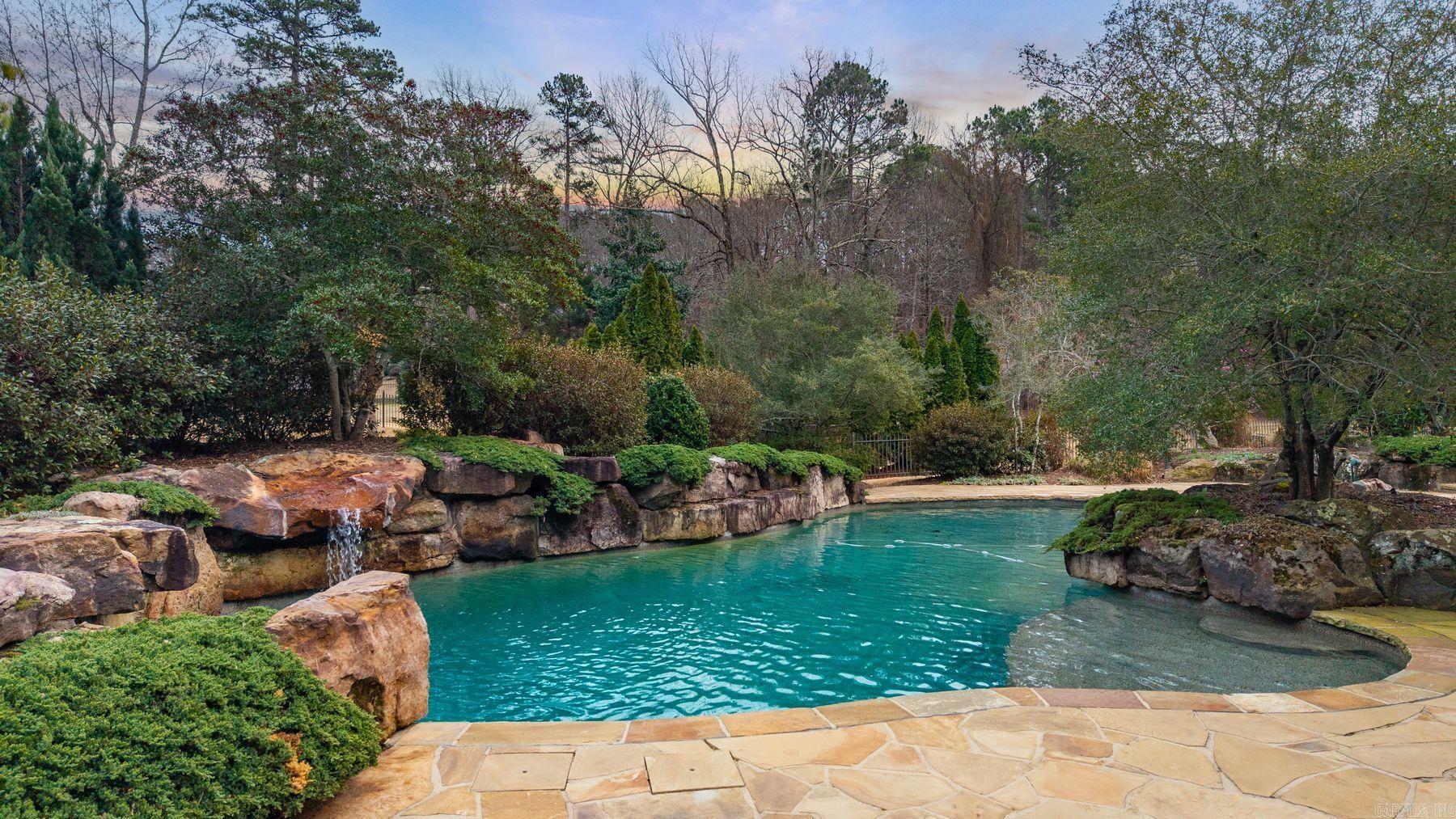 19 Spring Valley Lane