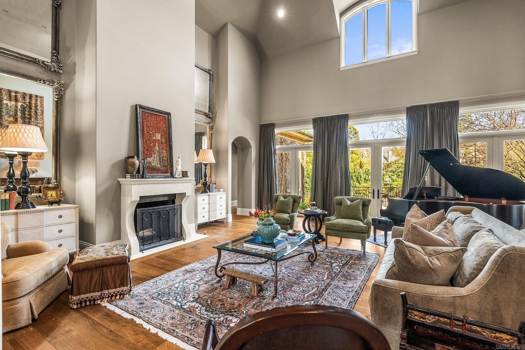 19 Spring Valley Lane