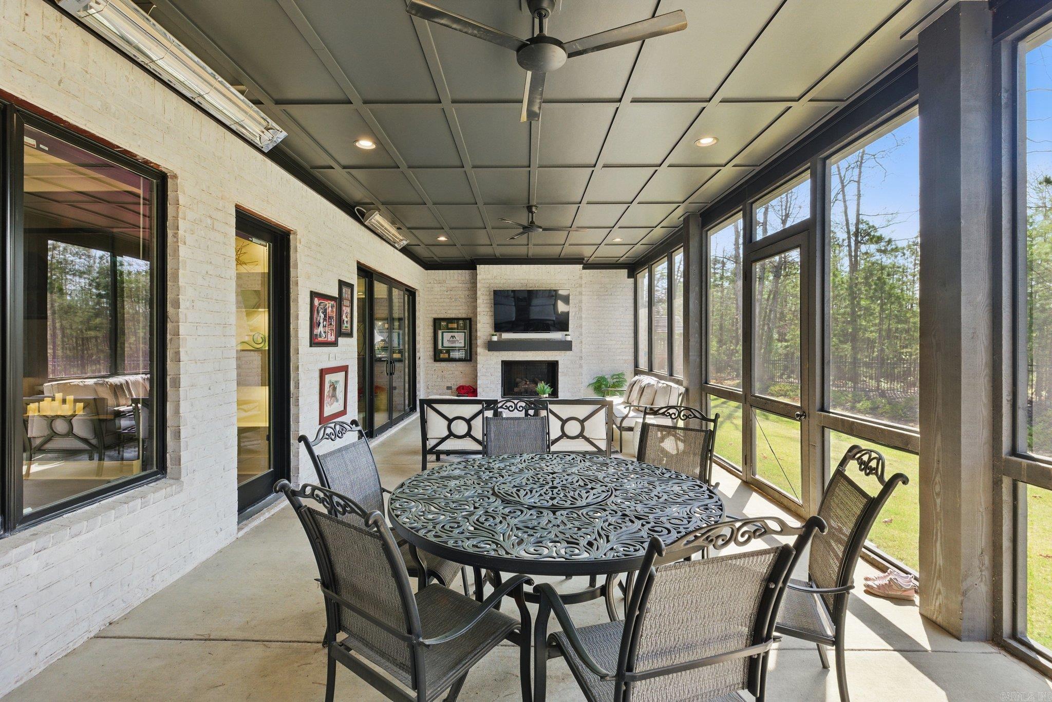 125 Hallen Lane