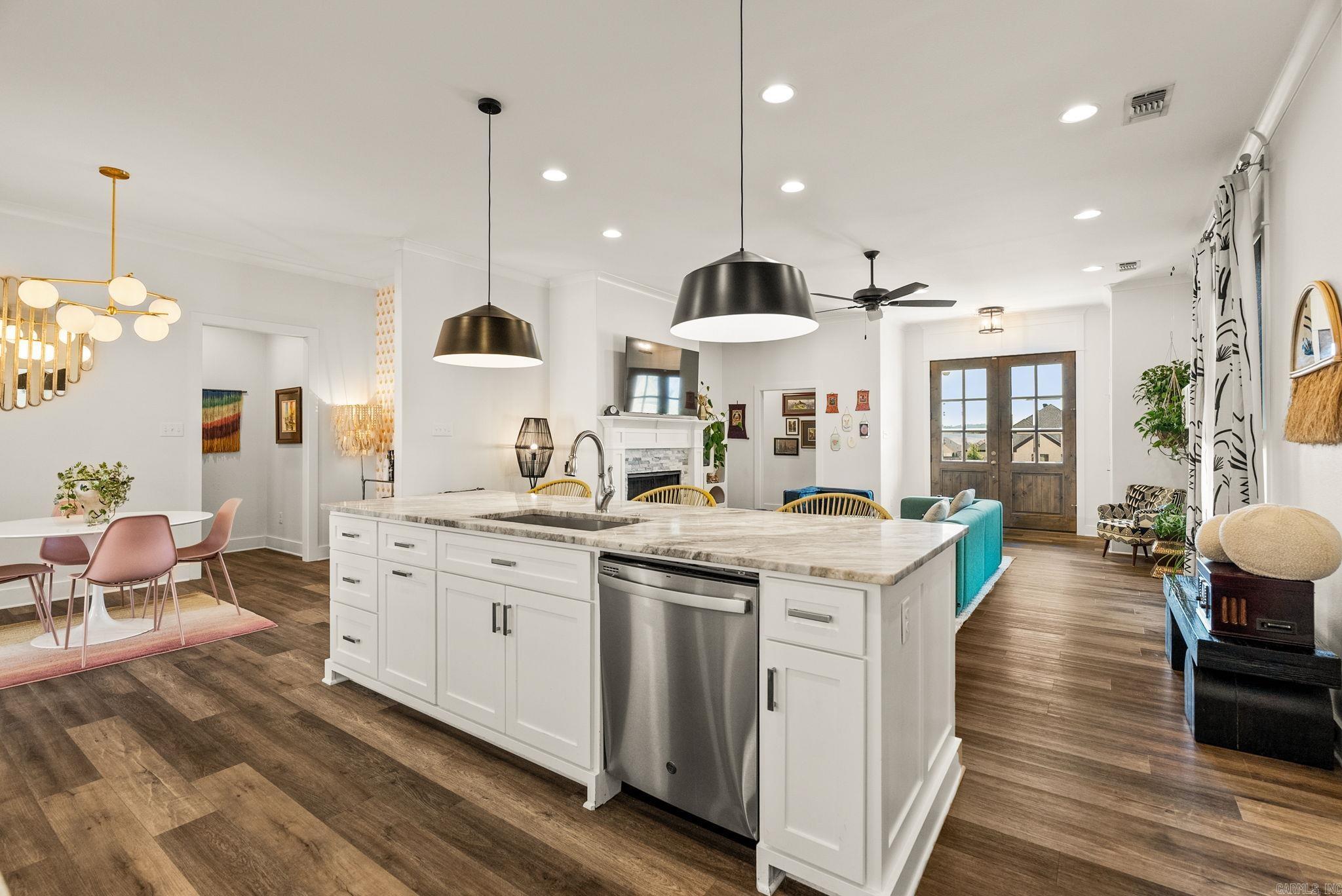 1 Quartz Cove