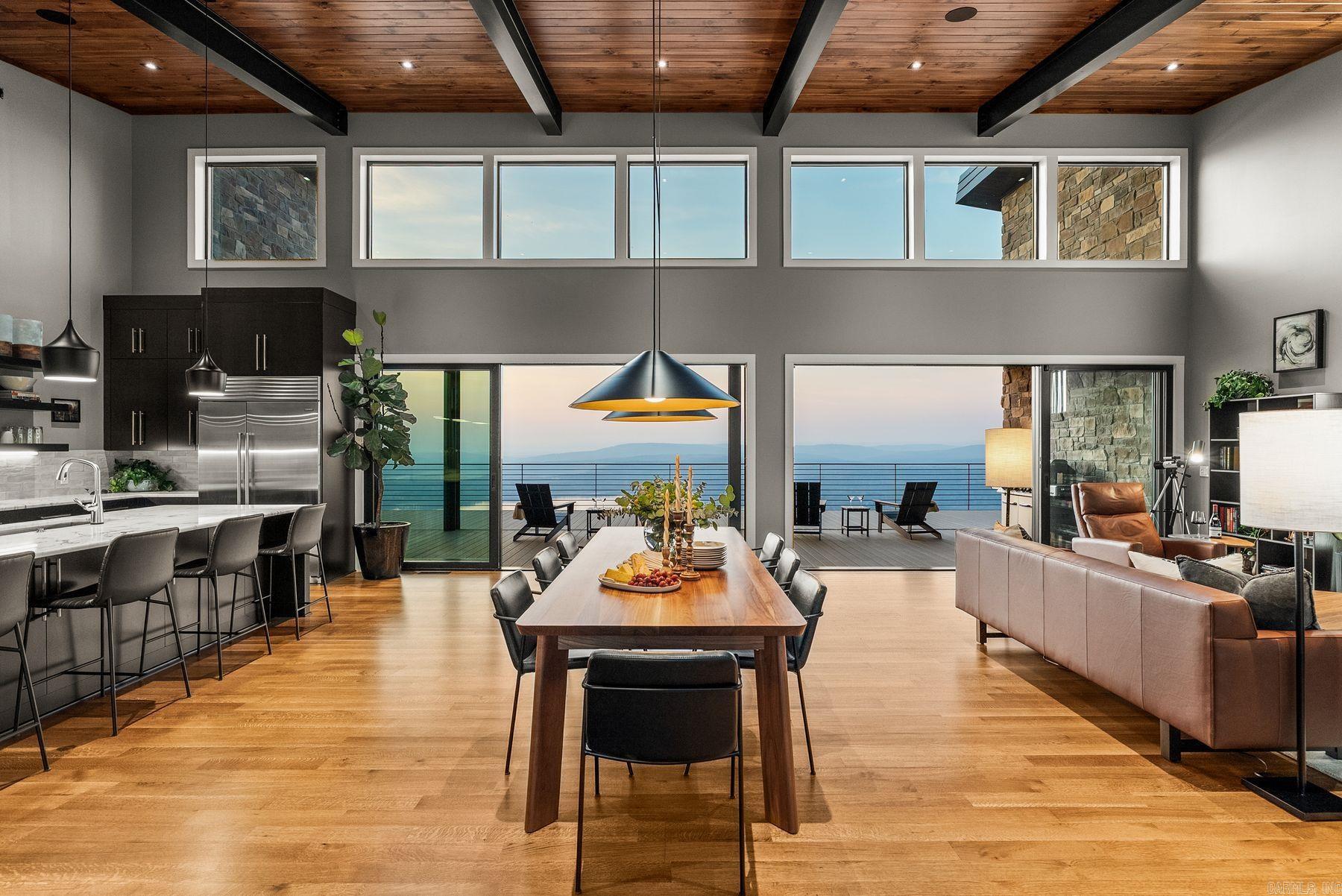 The Overlook at Greers Ferry Lake