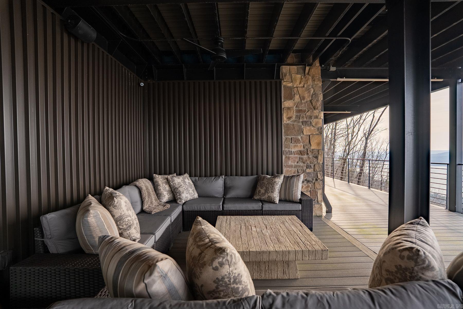 The Overlook at Greers Ferry Lake