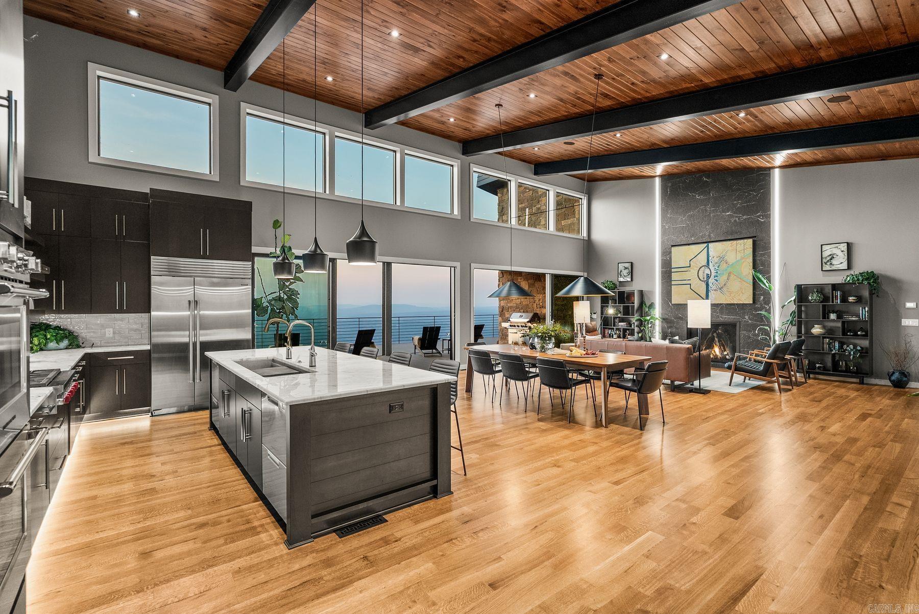 The Overlook at Greers Ferry Lake