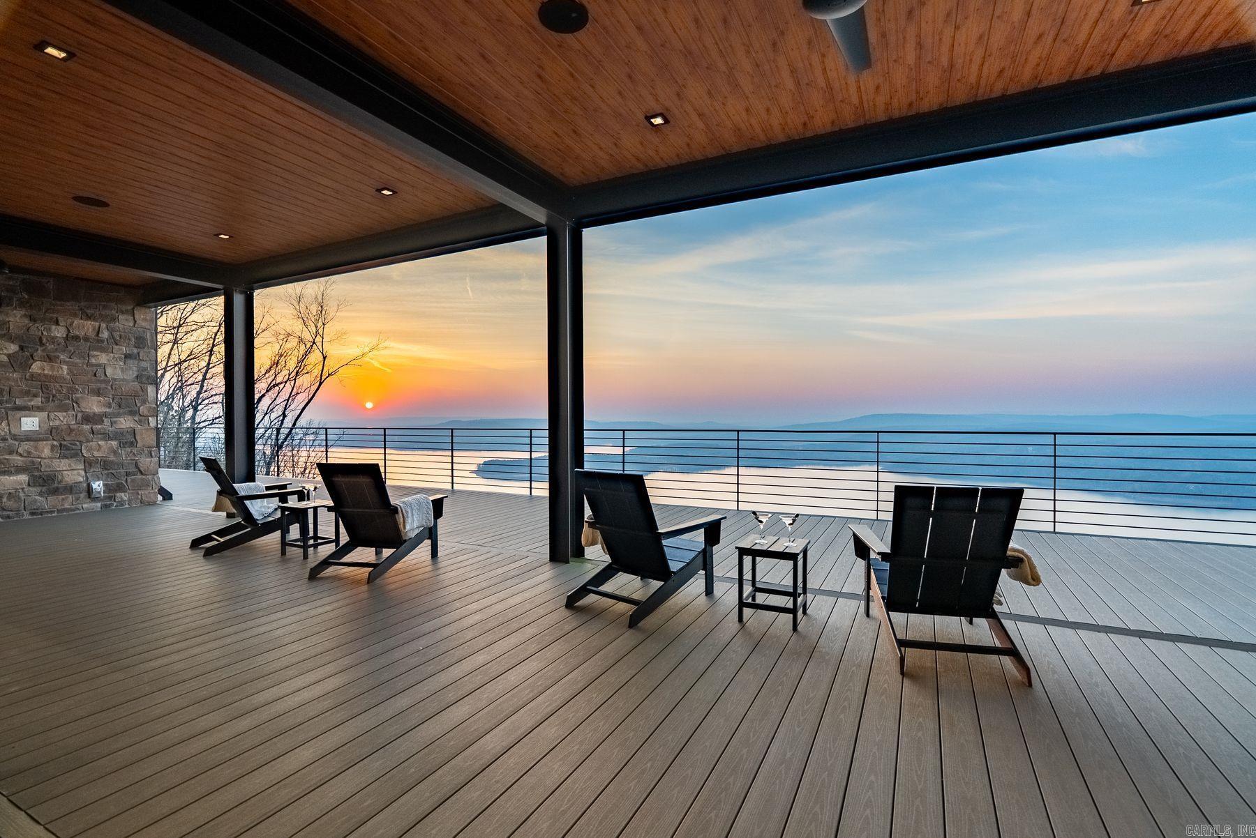 The Overlook at Greers Ferry Lake