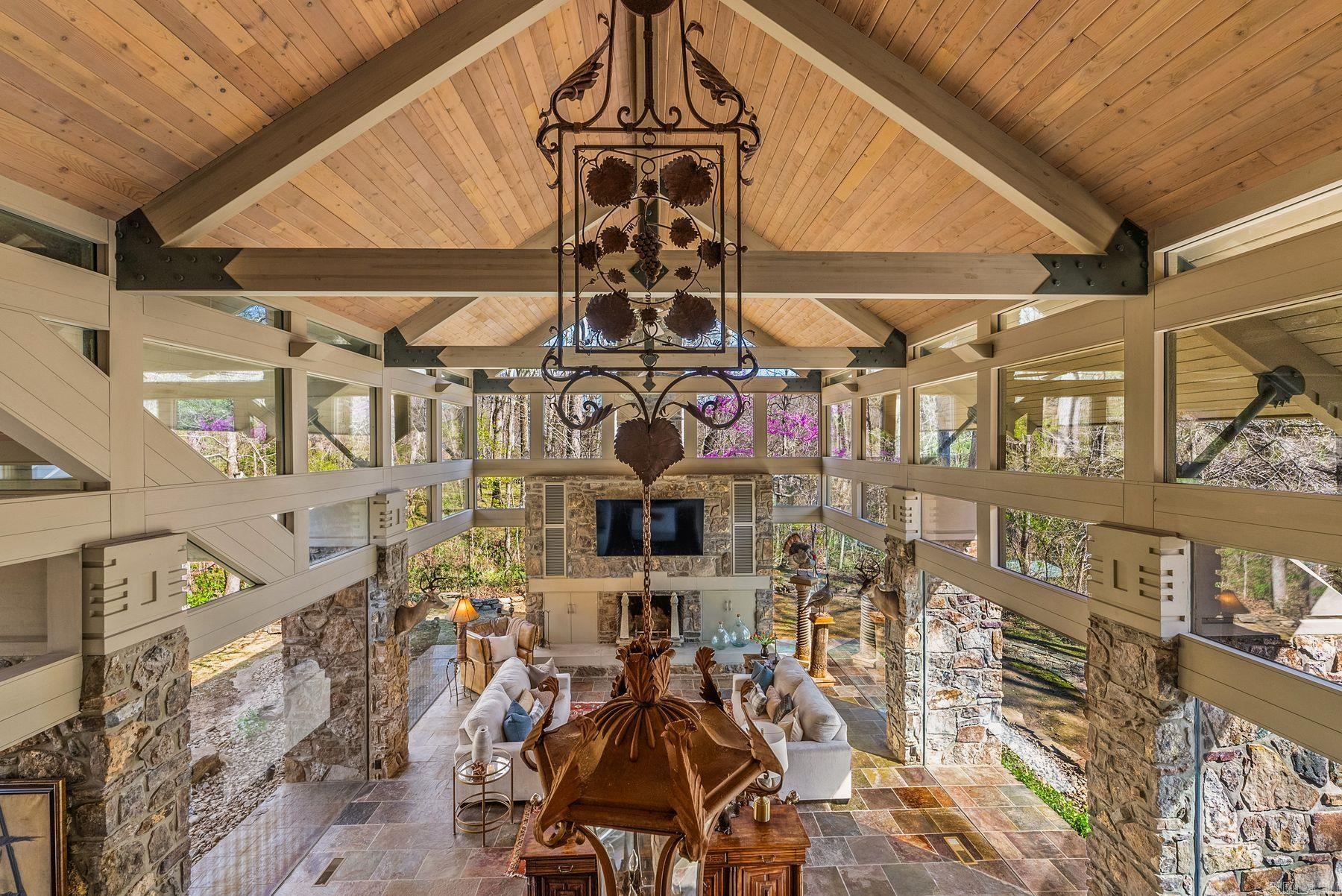 Tailwater Lodge at Little Red River