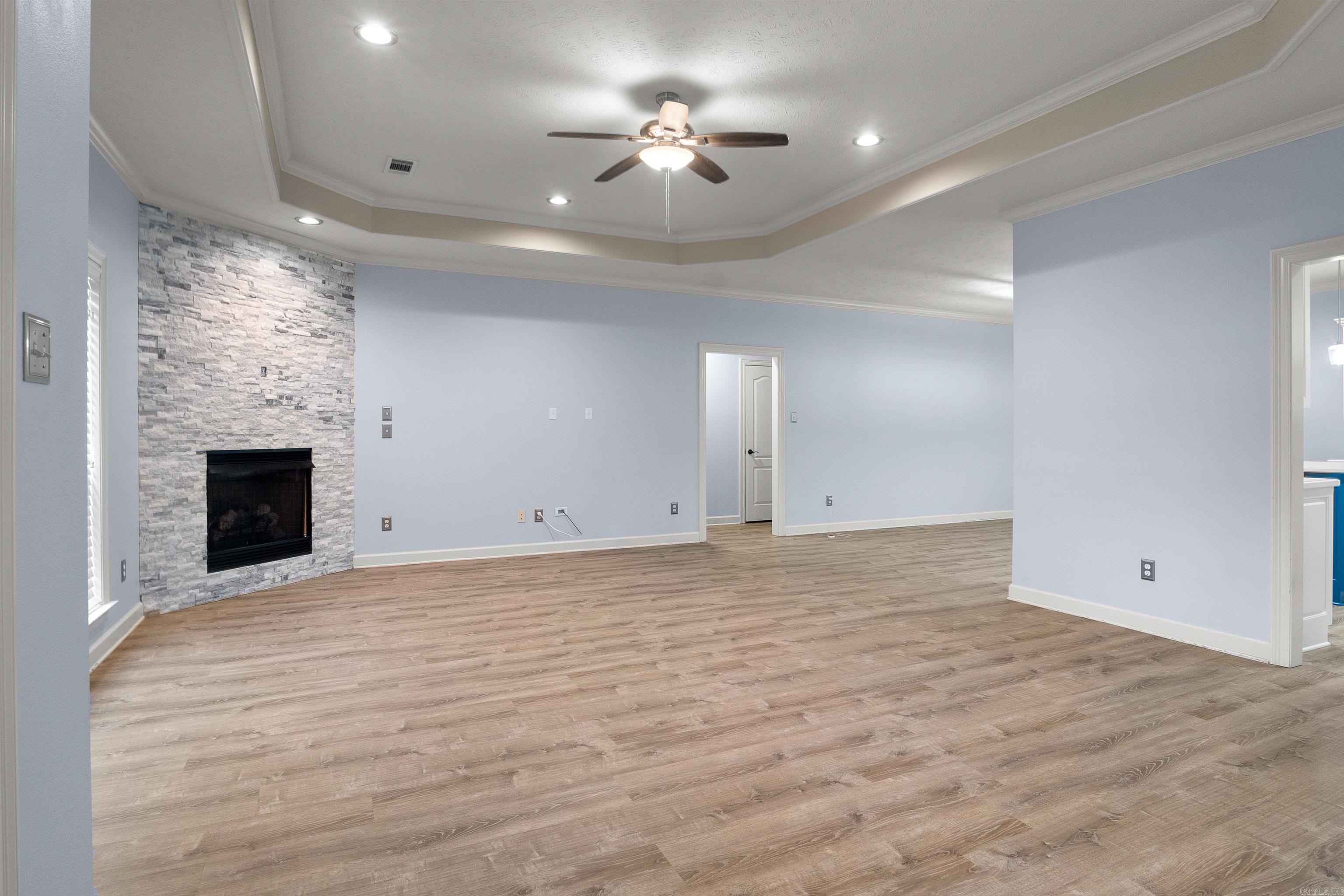 91 Lakeland Drive