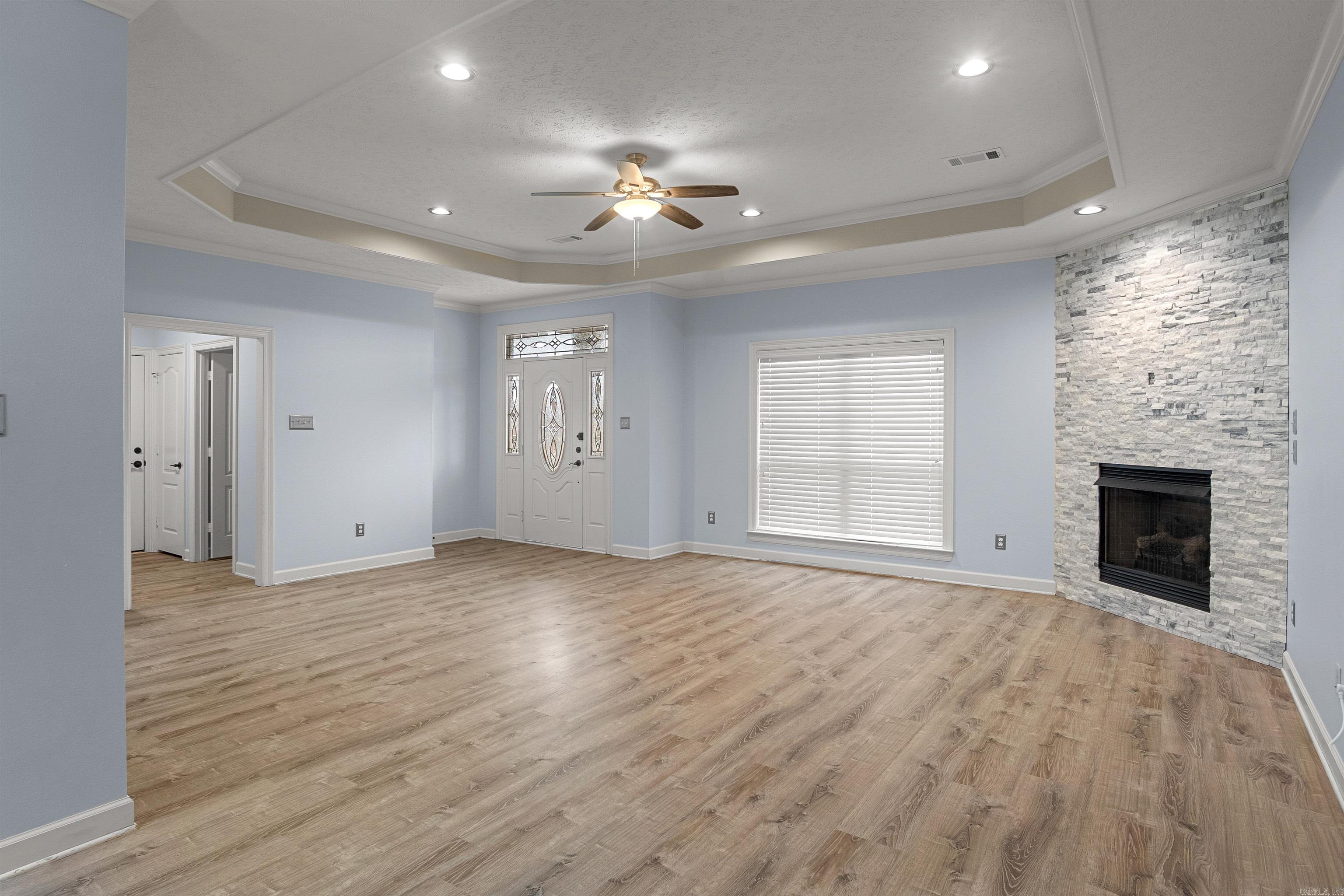 91 Lakeland Drive