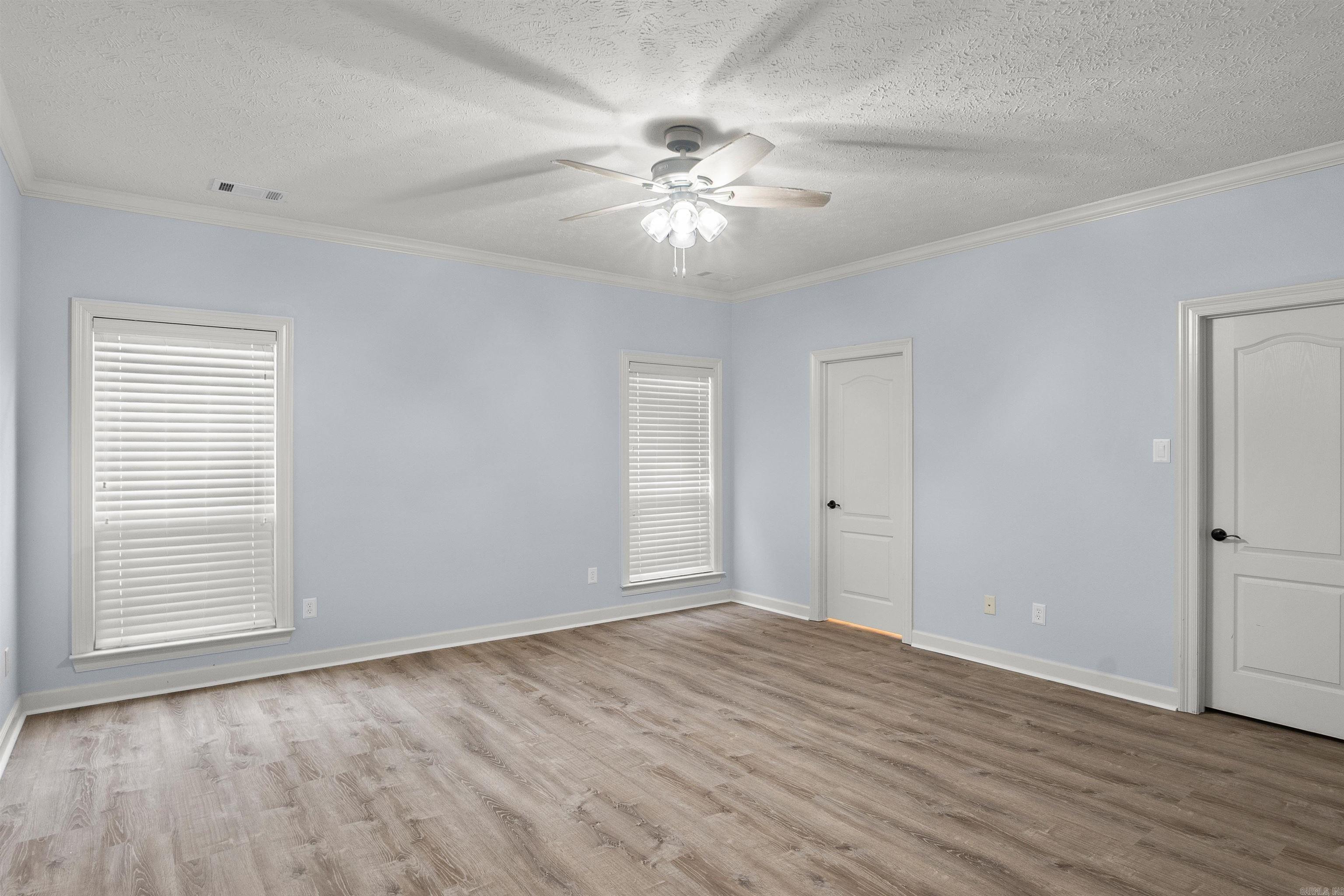 91 Lakeland Drive