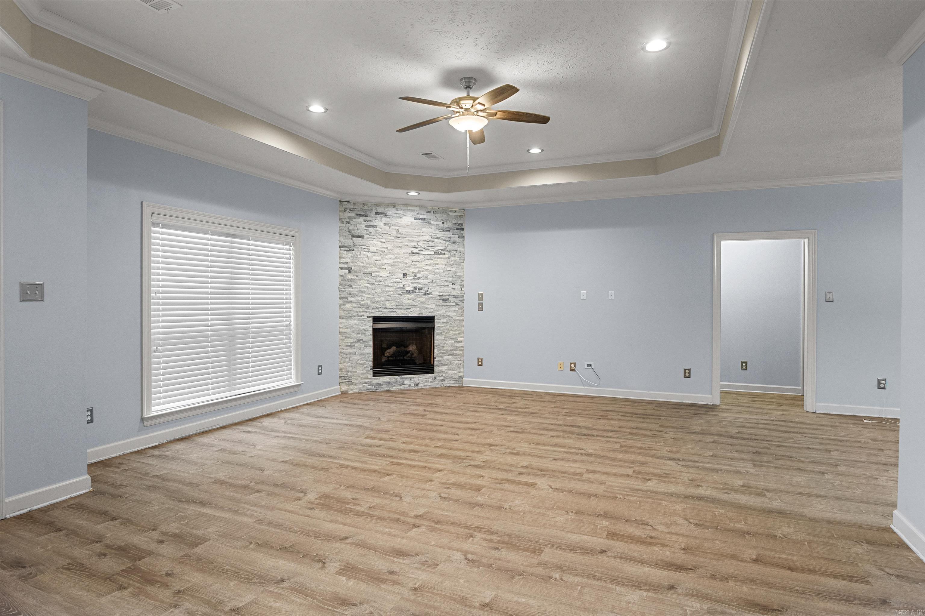 91 Lakeland Drive