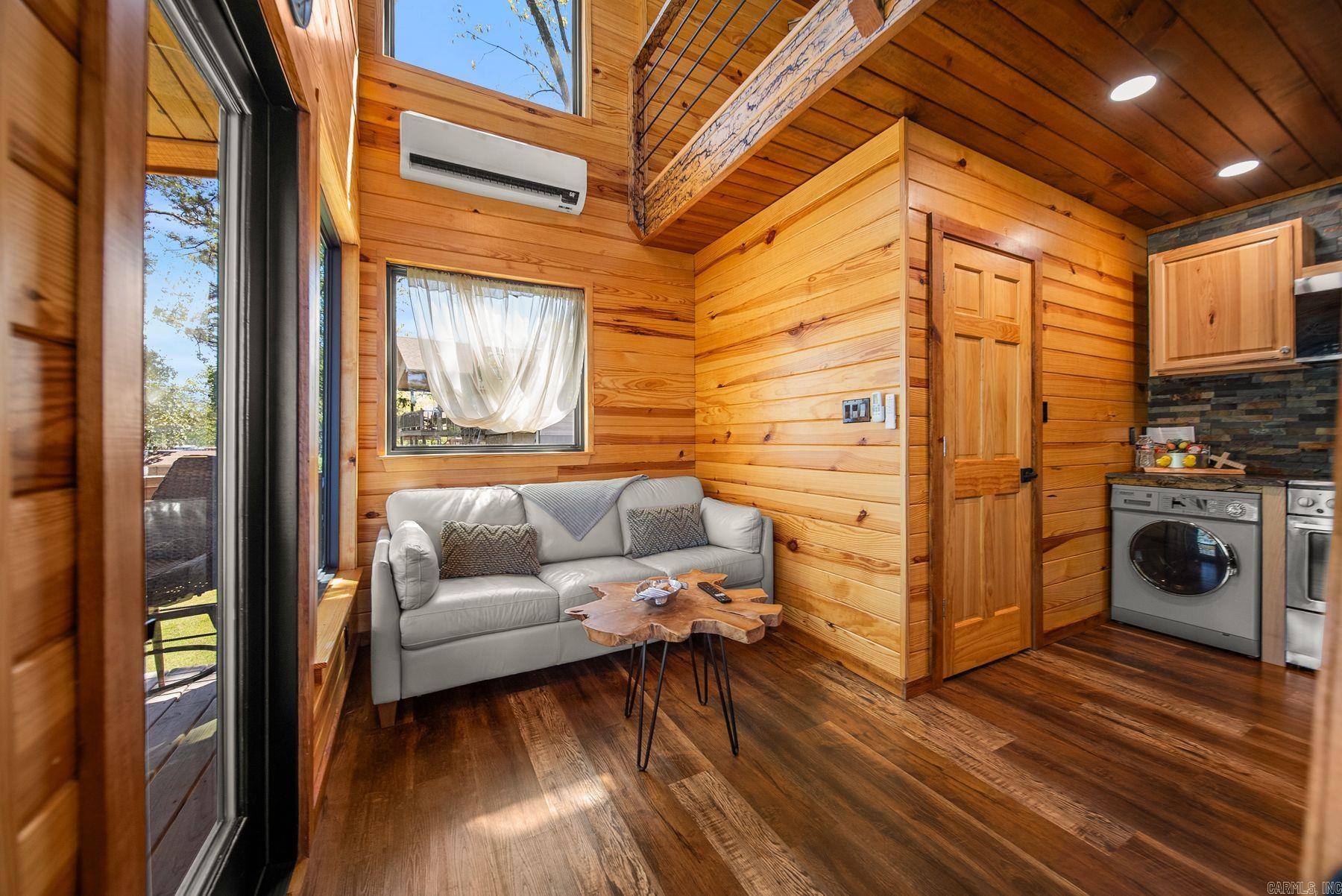 142 Northshore Terrace