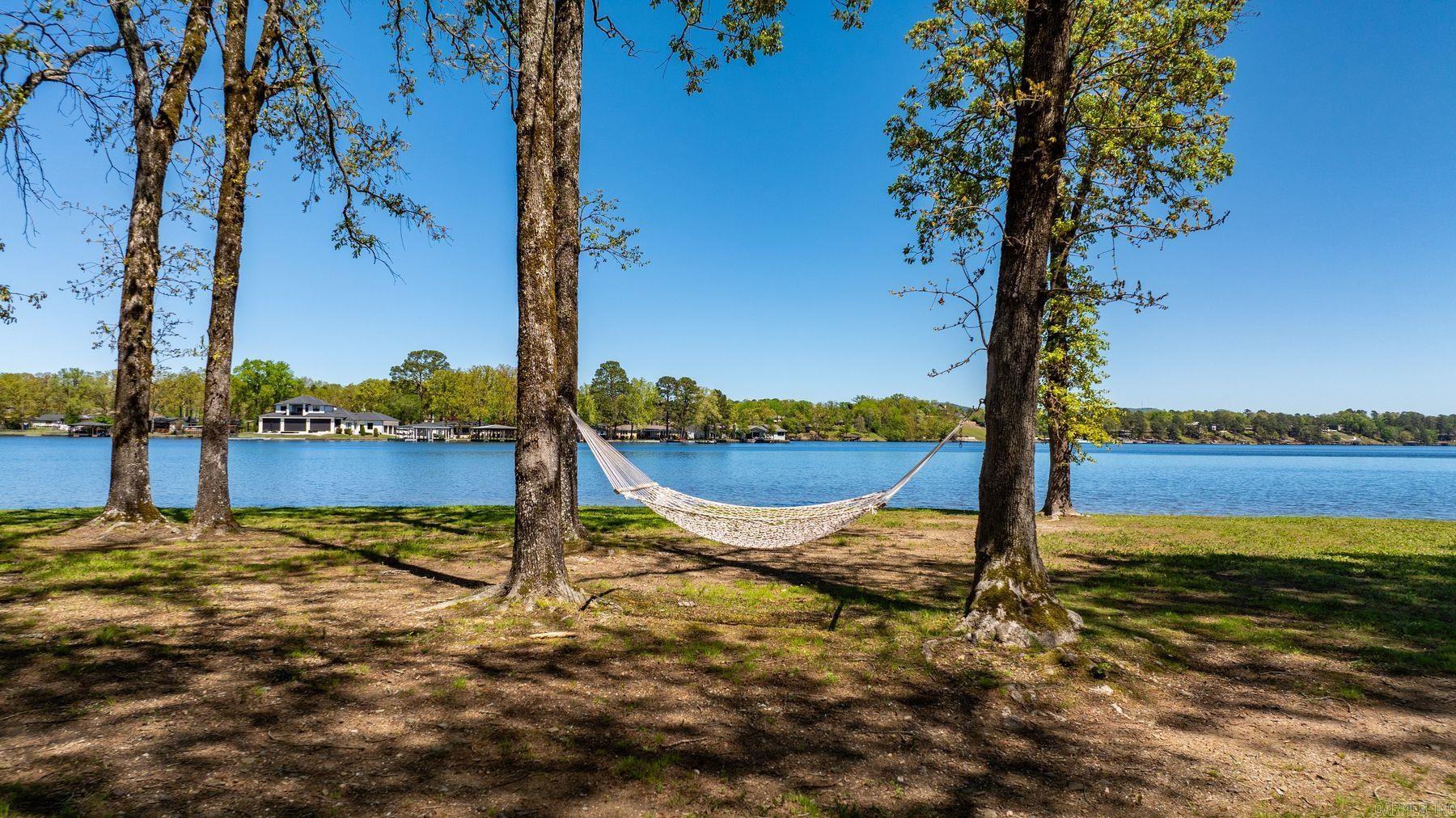 142 Northshore Terrace