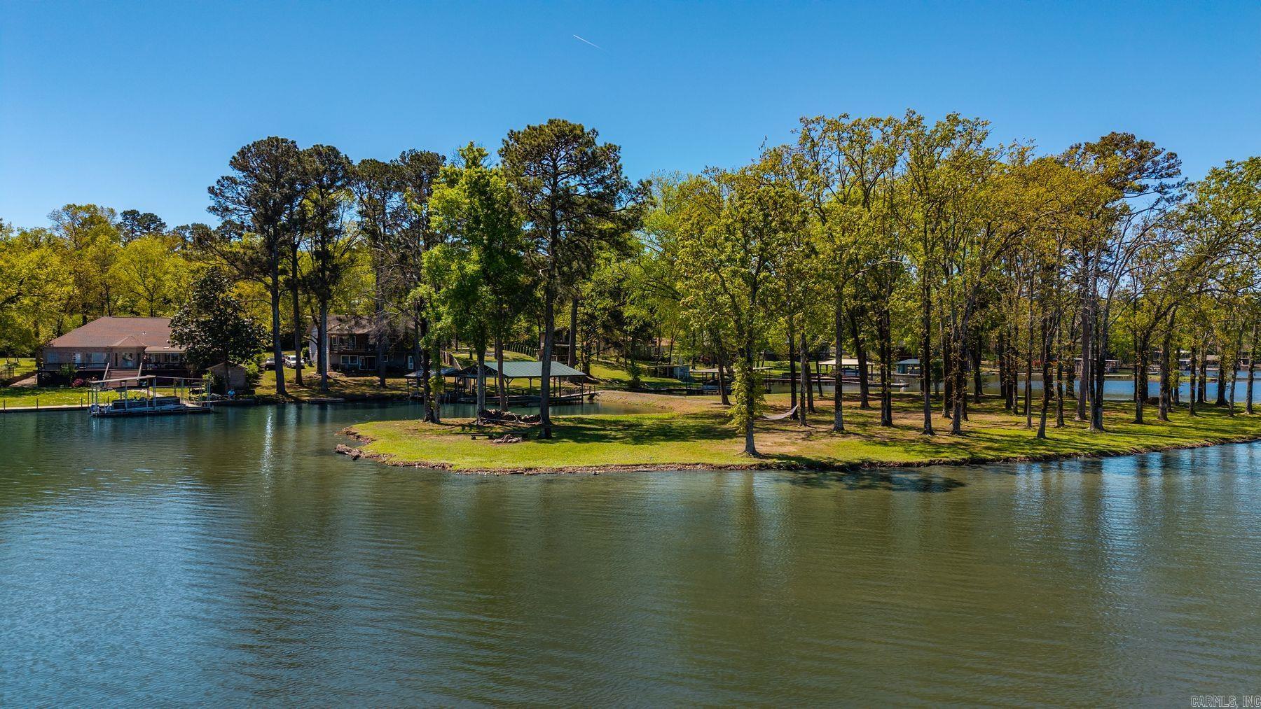 142 Northshore Terrace