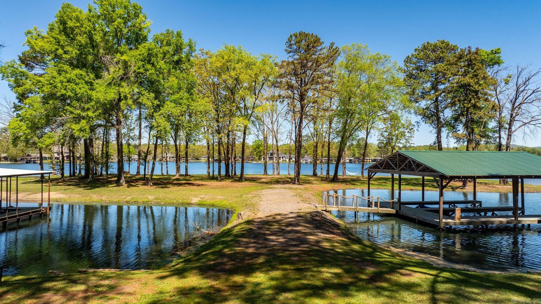 142 Northshore Terrace