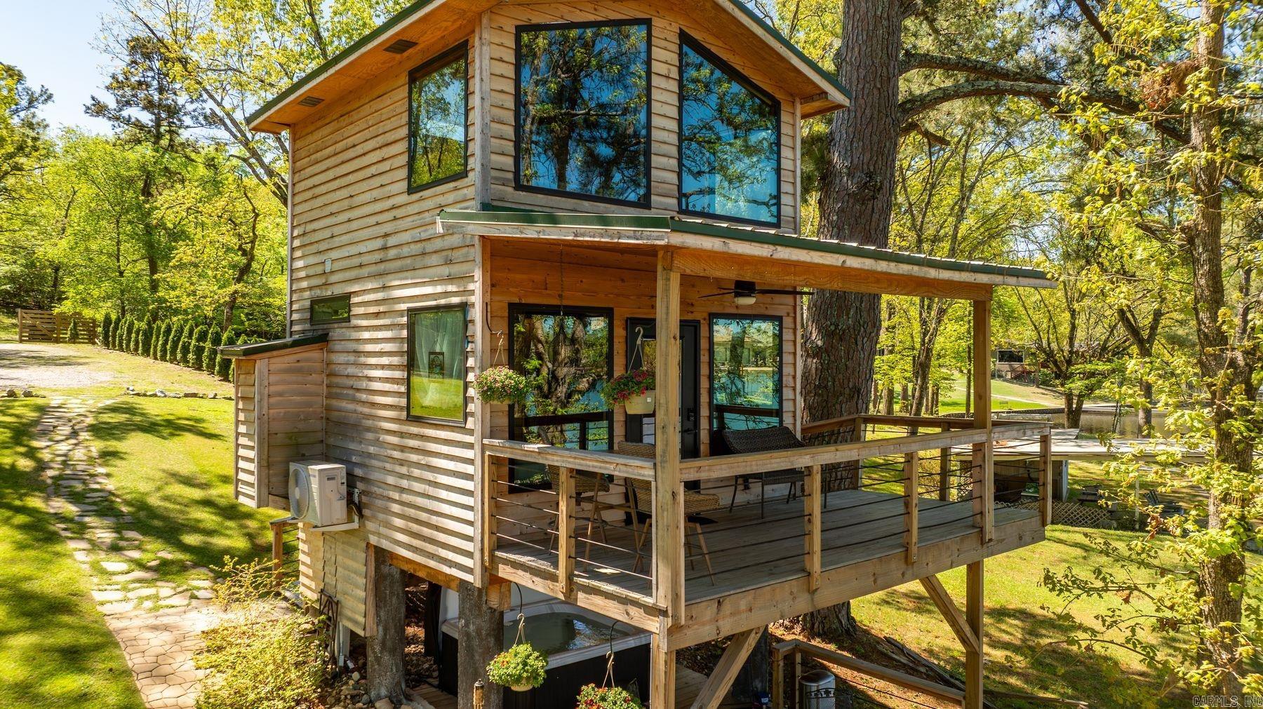 142 Northshore Terrace