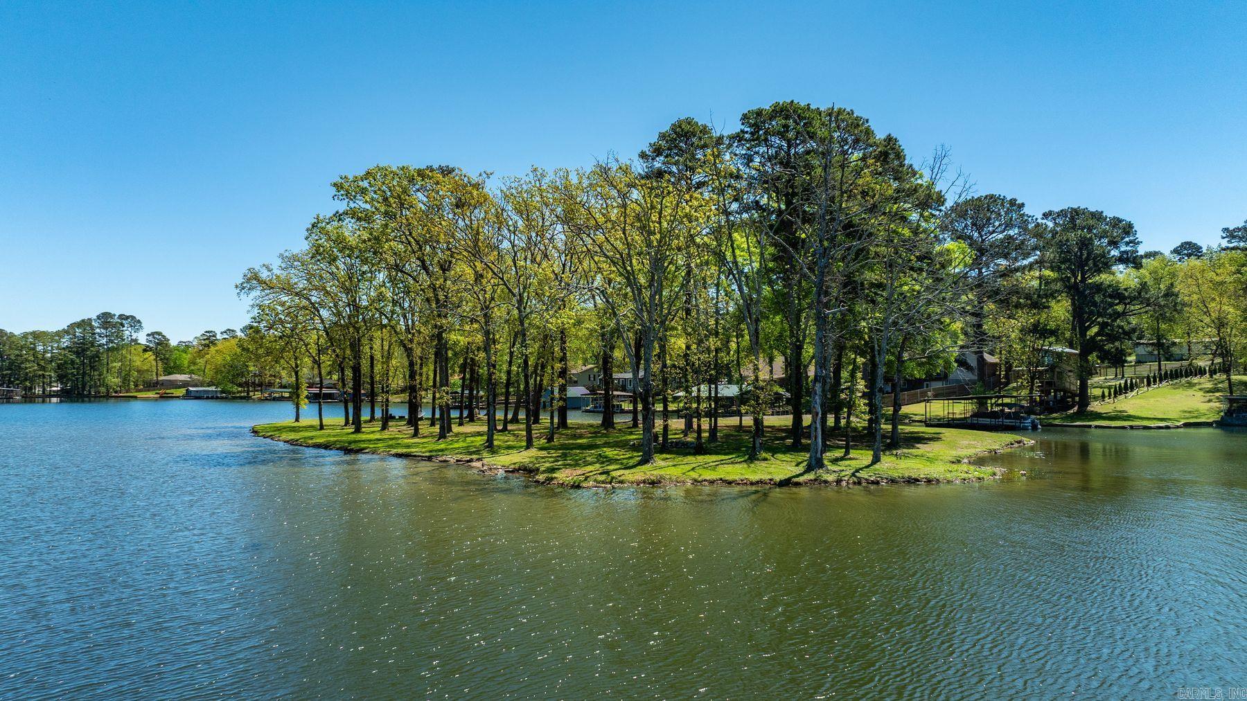 142 Northshore Terrace