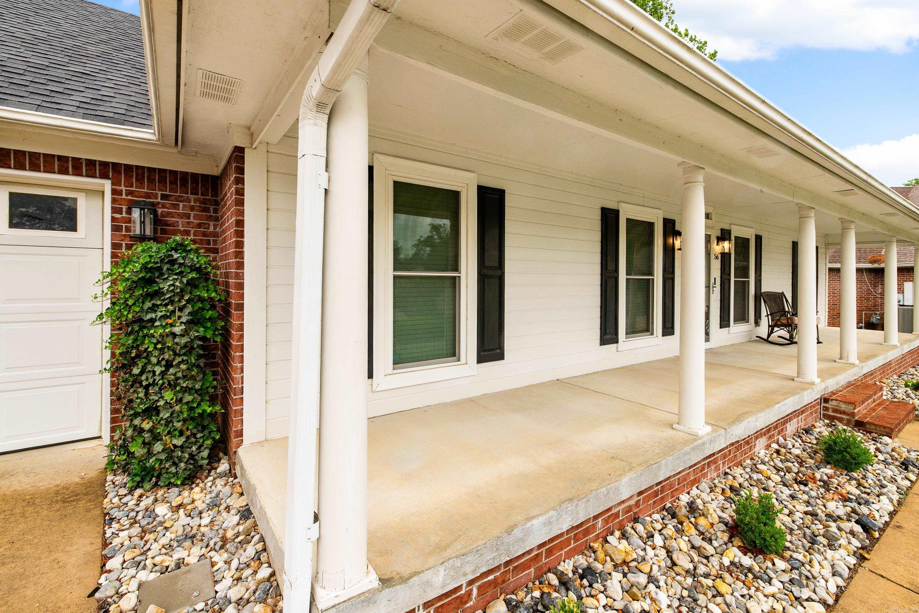 56 Waterside Cove