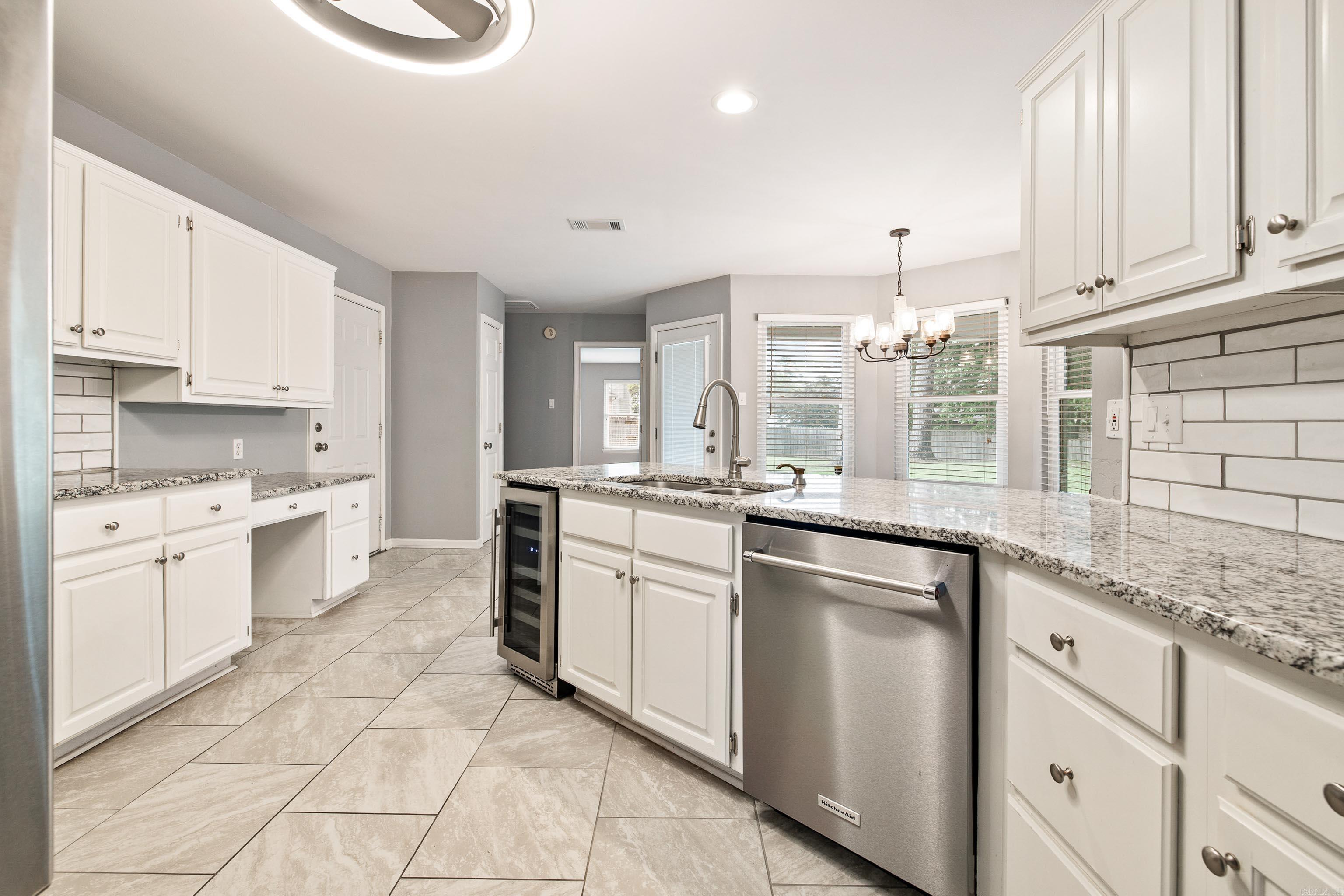 56 Waterside Cove