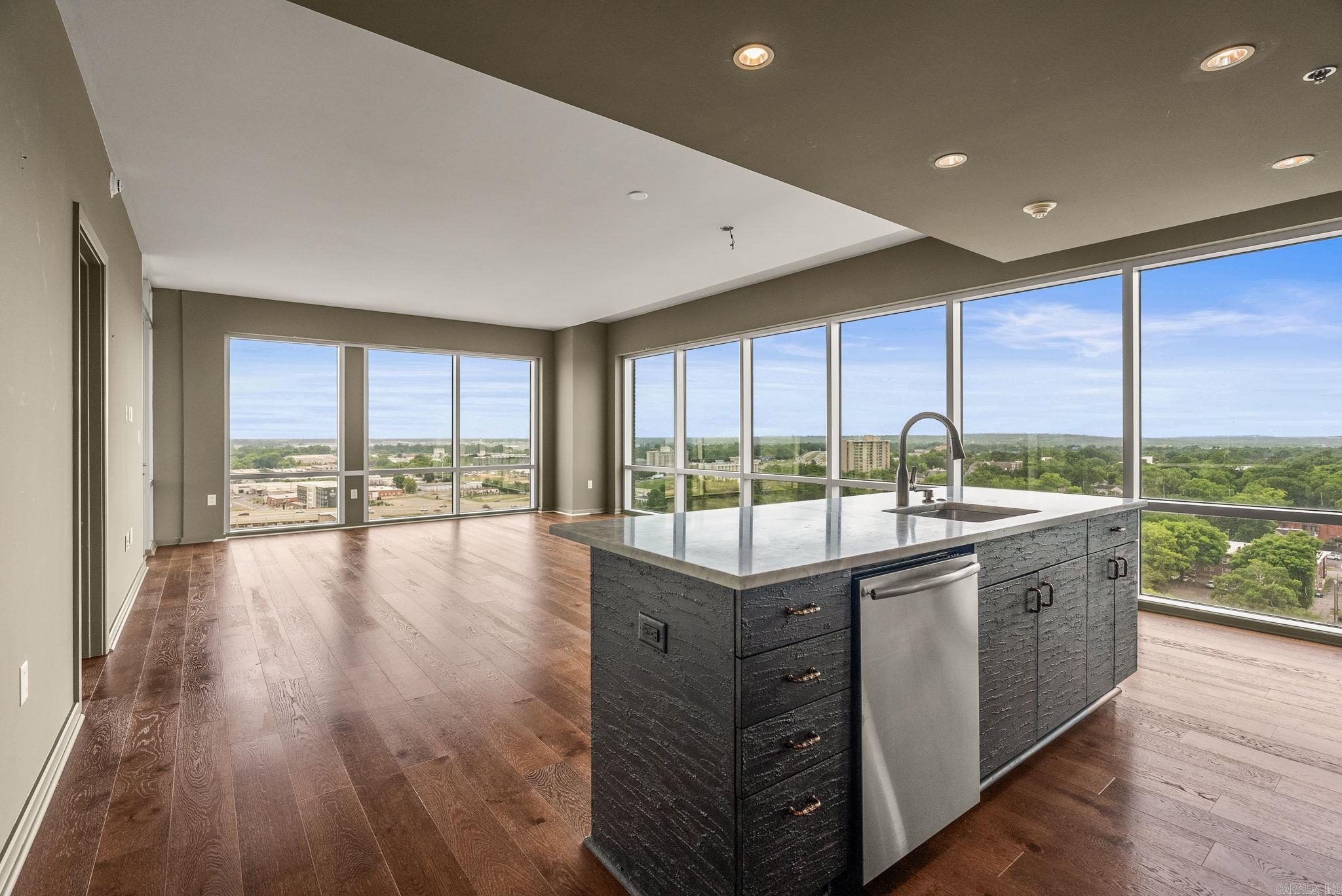 315 Rock Street Unit: 1511&1509