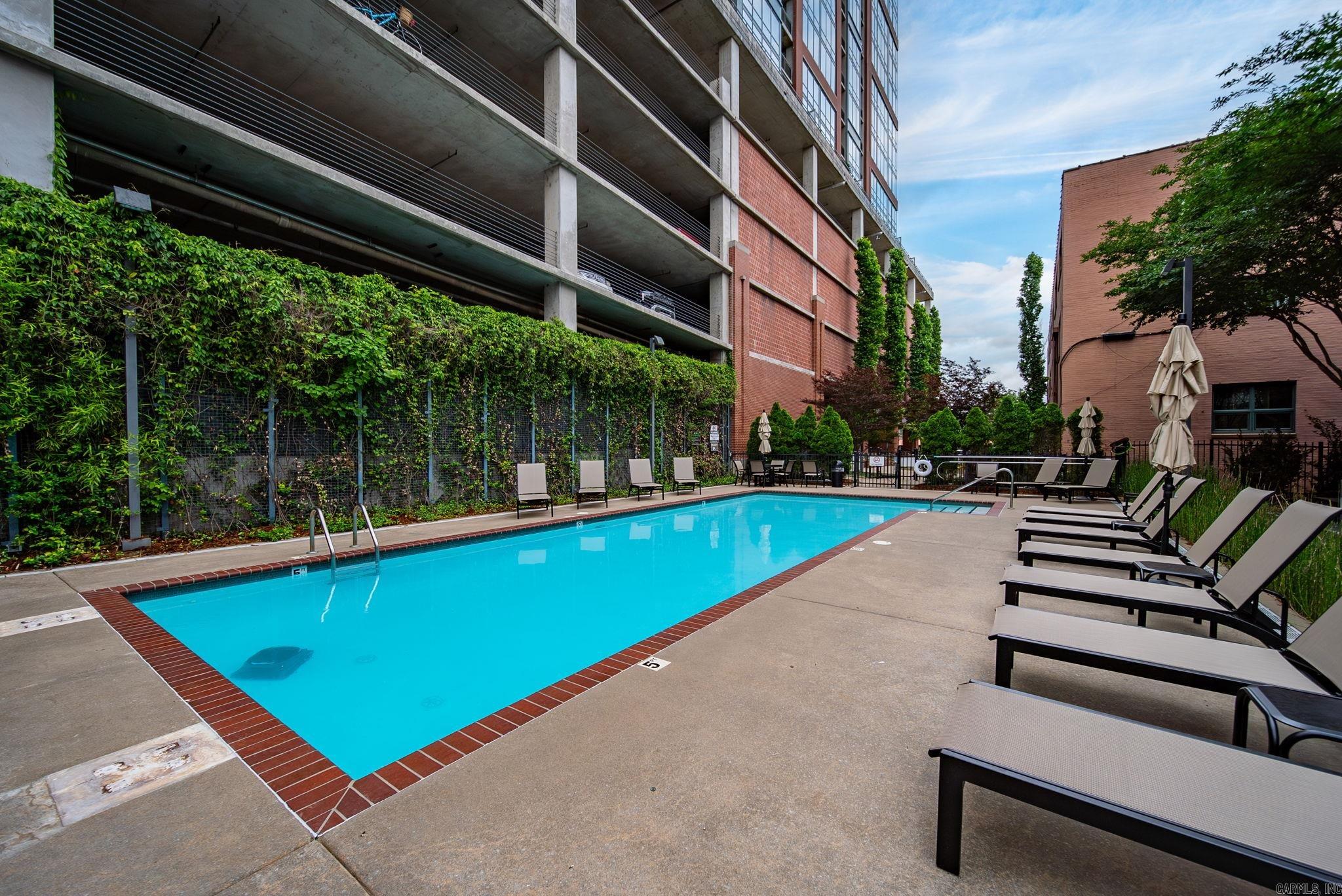 315 Rock Street Unit: 1511&1509